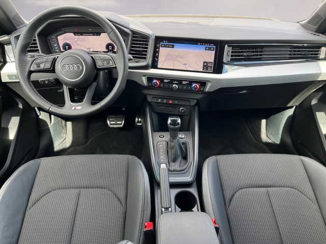 AUDI A1 Sportback 30 TFSI Attraction S-tronic-image-11