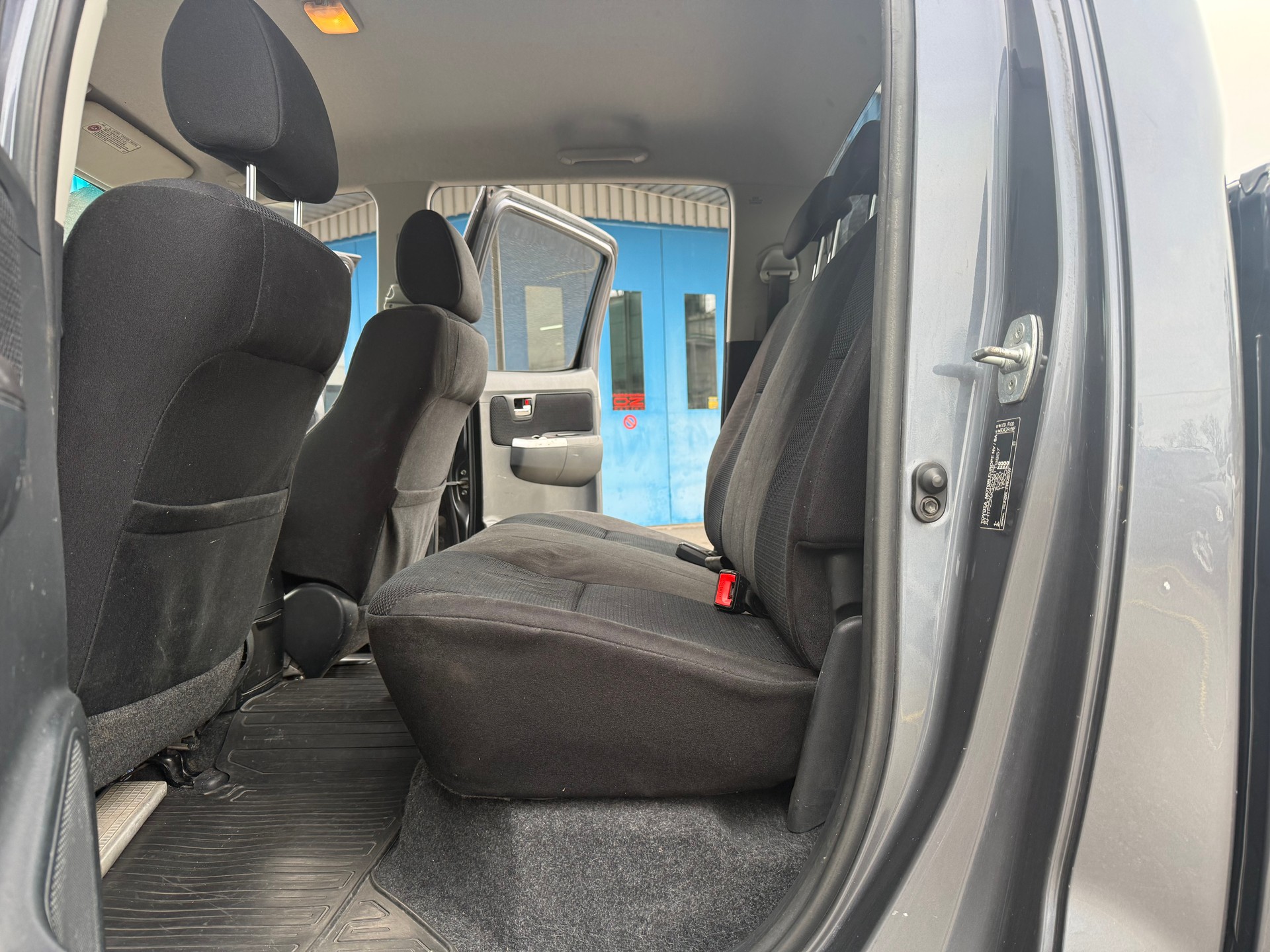 TOYOTA Hilux 3.0 4WD Double Cab Sol Premium-image-7