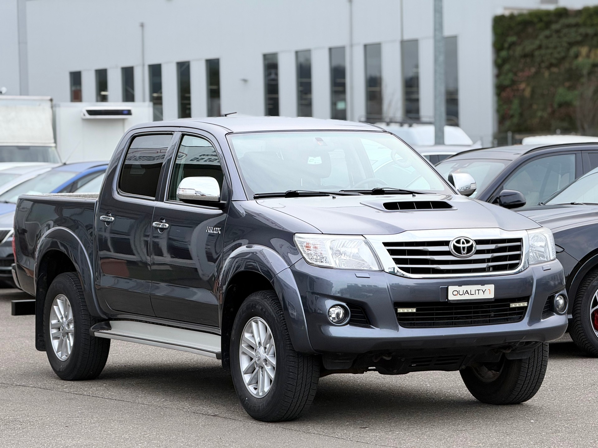 TOYOTA Hilux 3.0 4WD Double Cab Sol Premium-image-0