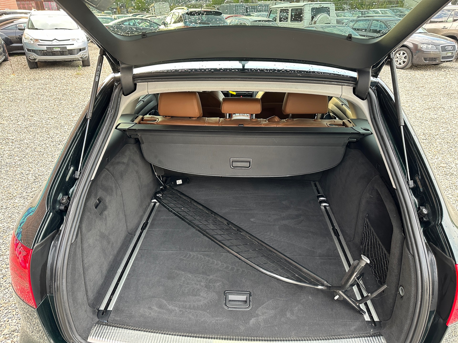 AUDI A6 Avant 3.0 V6 TDI quattro-image-6