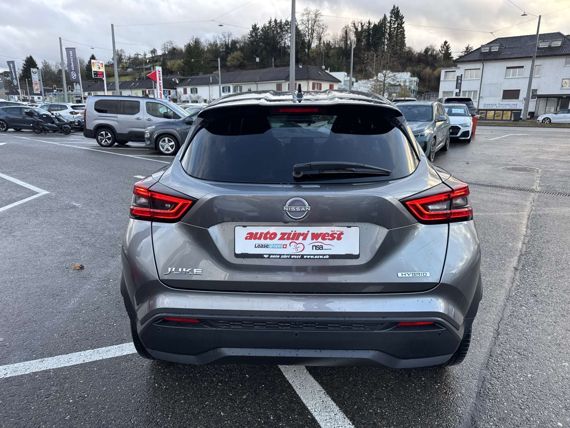 NISSAN Juke 1.6 FHEV Hybrid N-Connecta Automat-image-14