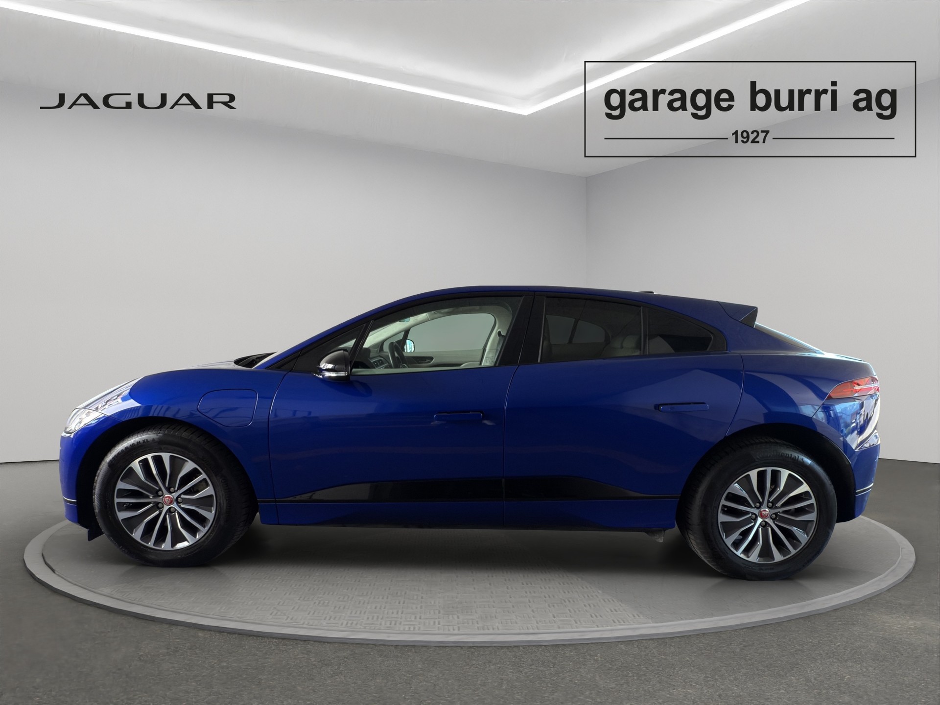 JAGUAR I-Pace EV400 Black AWD-showroom-element-2