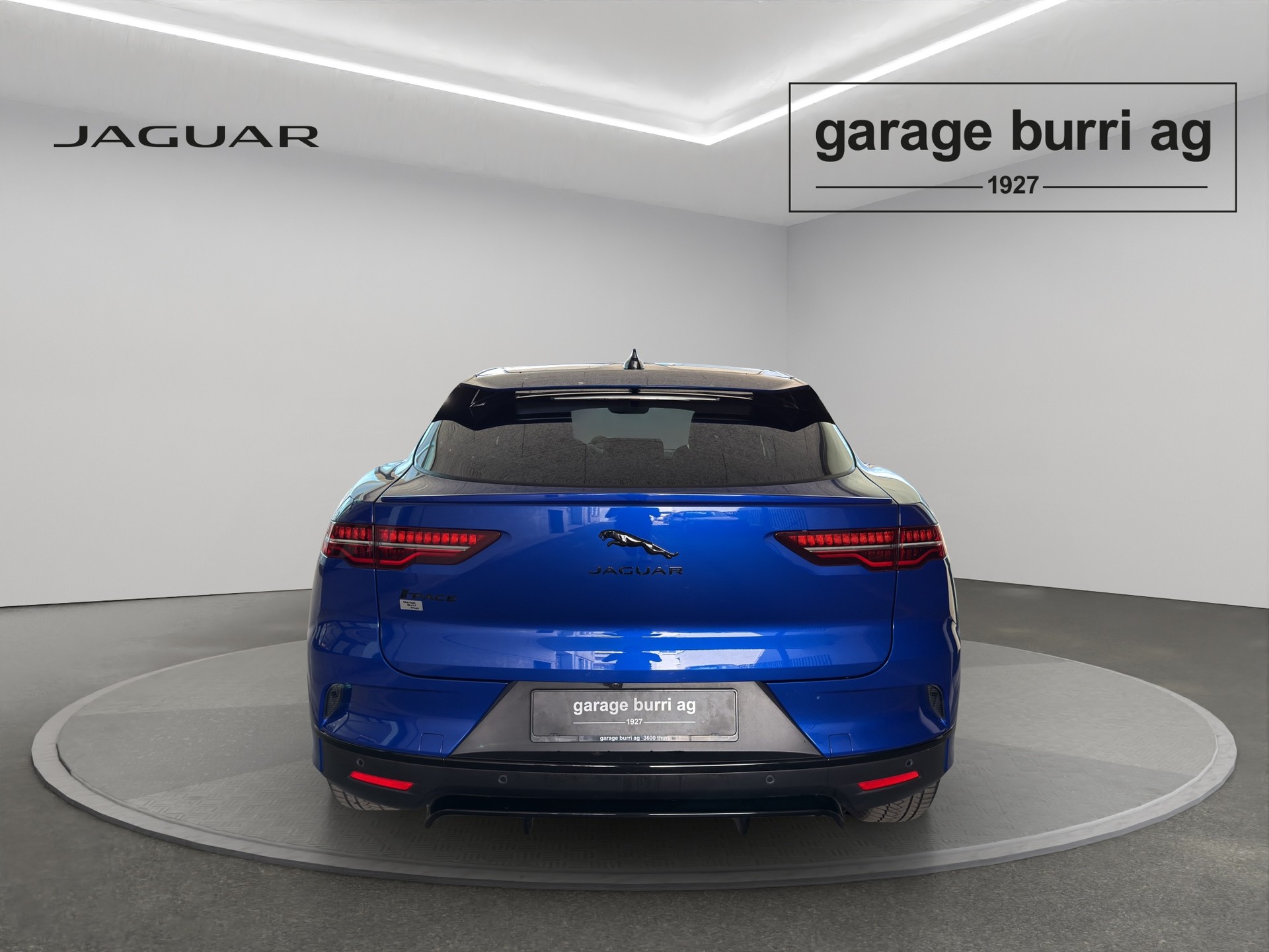 JAGUAR I-Pace EV400 Black AWD-showroom-element-3