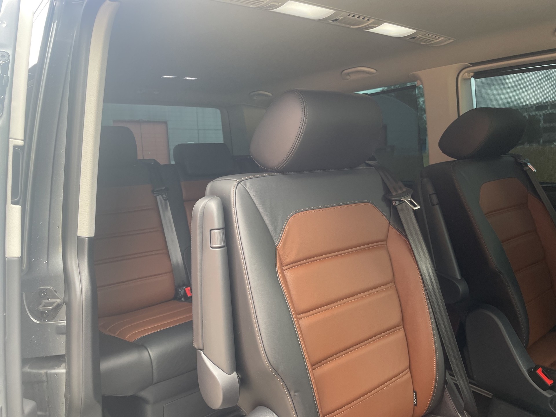 VW T6.1 Multivan 2.0 BI-TDI Highline DSG 4M / 204PS + Langer Radstand 3400mm-image-15