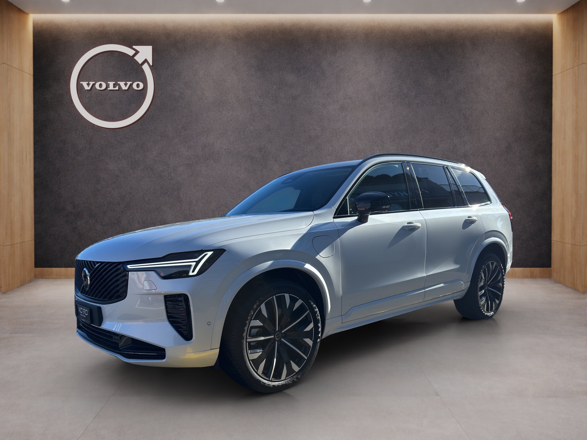 VOLVO XC90 2.0 T8 TE Plus Dark eAWD-image-0