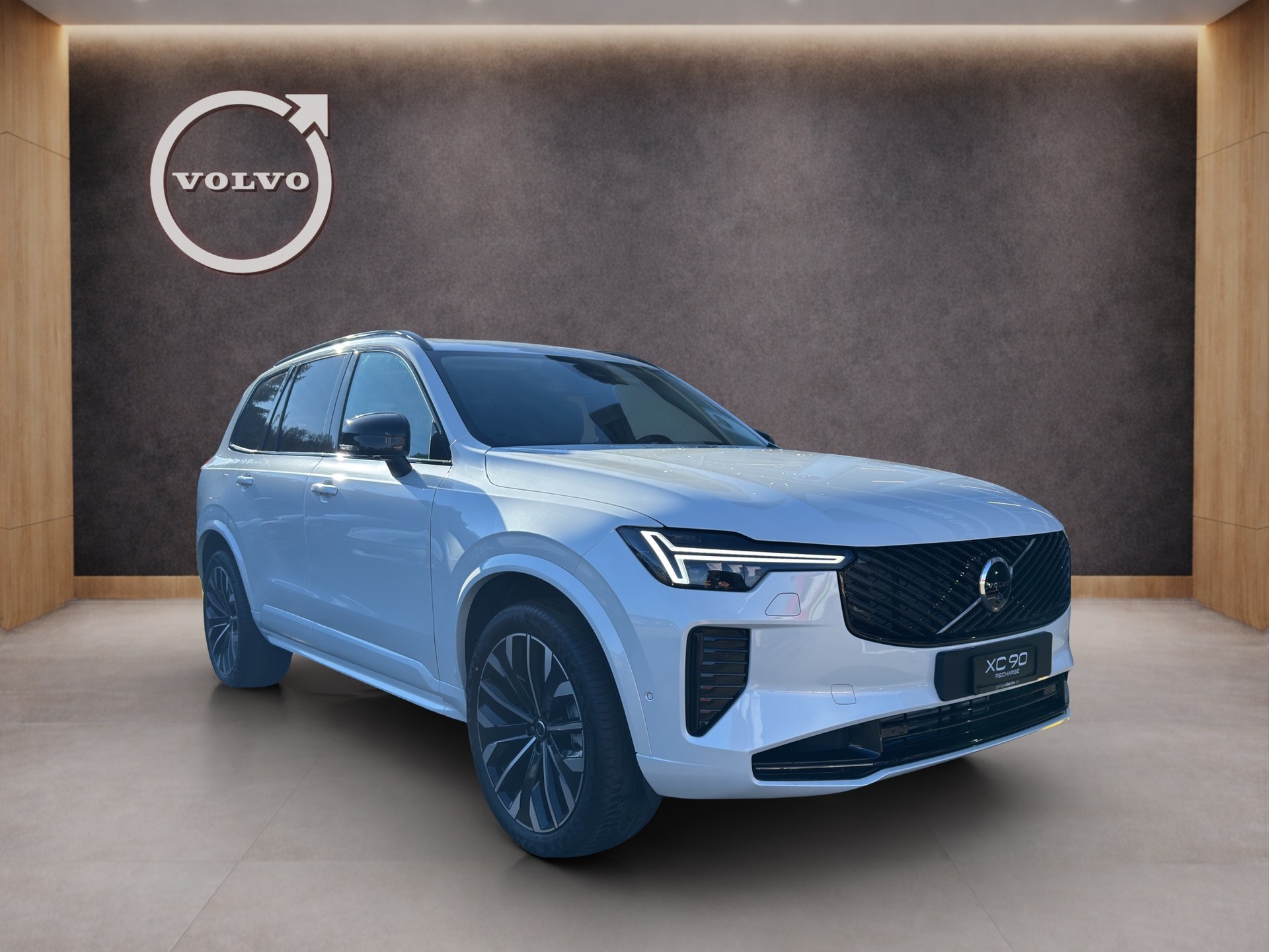 VOLVO XC90 2.0 T8 TE Plus Dark eAWD-image-7