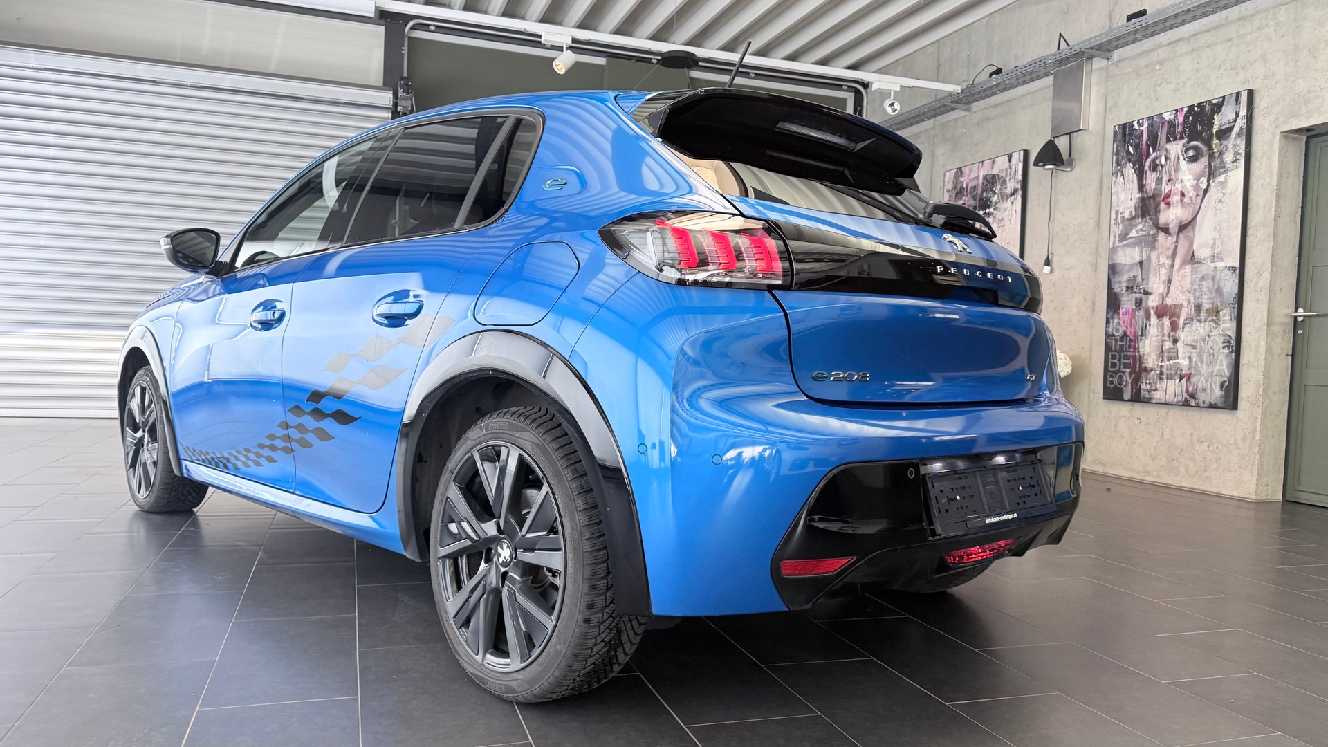 PEUGEOT 208 e-GT-image-16