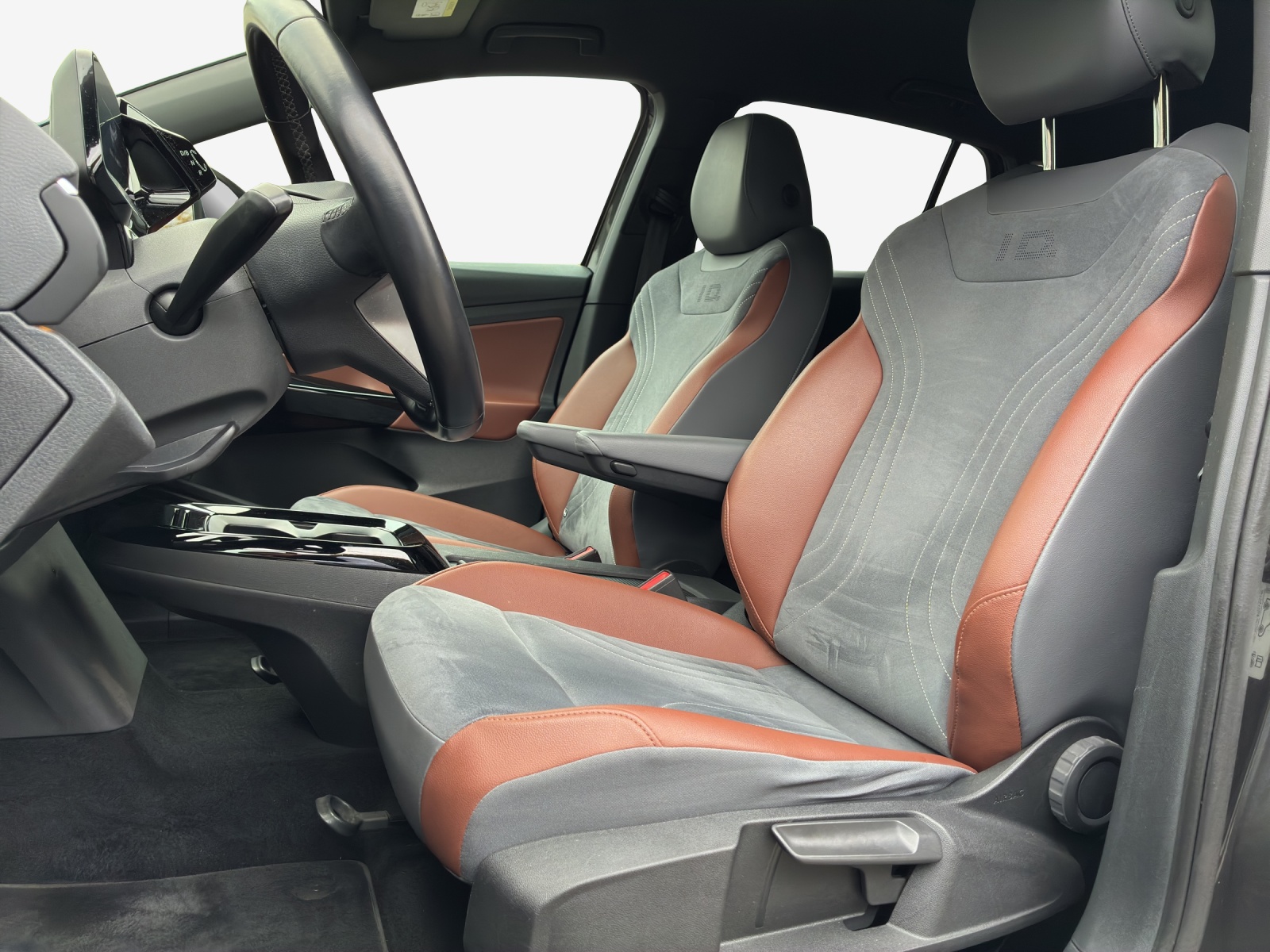 VW ID.4 Pro Performance 77 kWh 1ST-image-7
