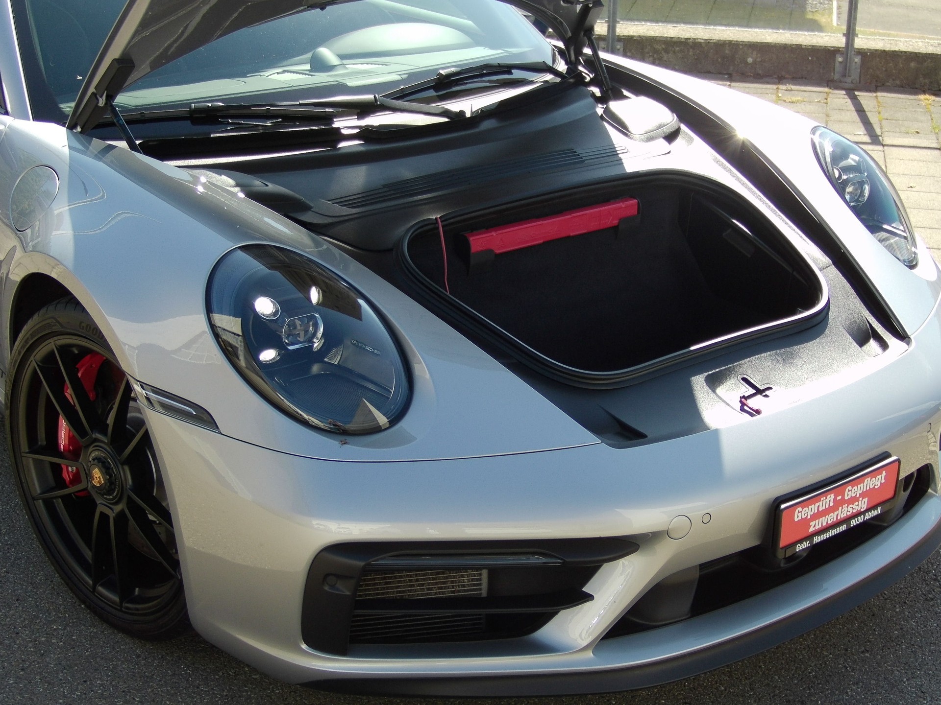 PORSCHE 911 Targa 4 GTS PDK-image-6