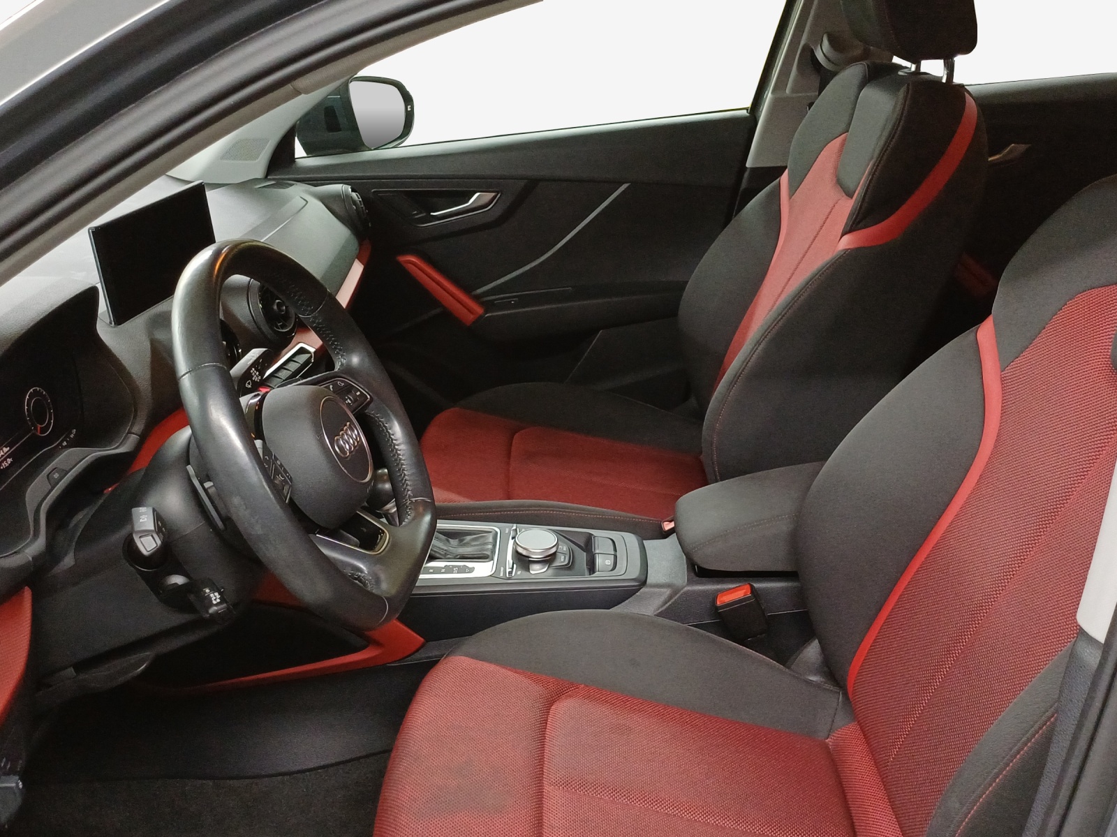 AUDI Q2 2.0 TFSI sport quattro S-tronic-image-7
