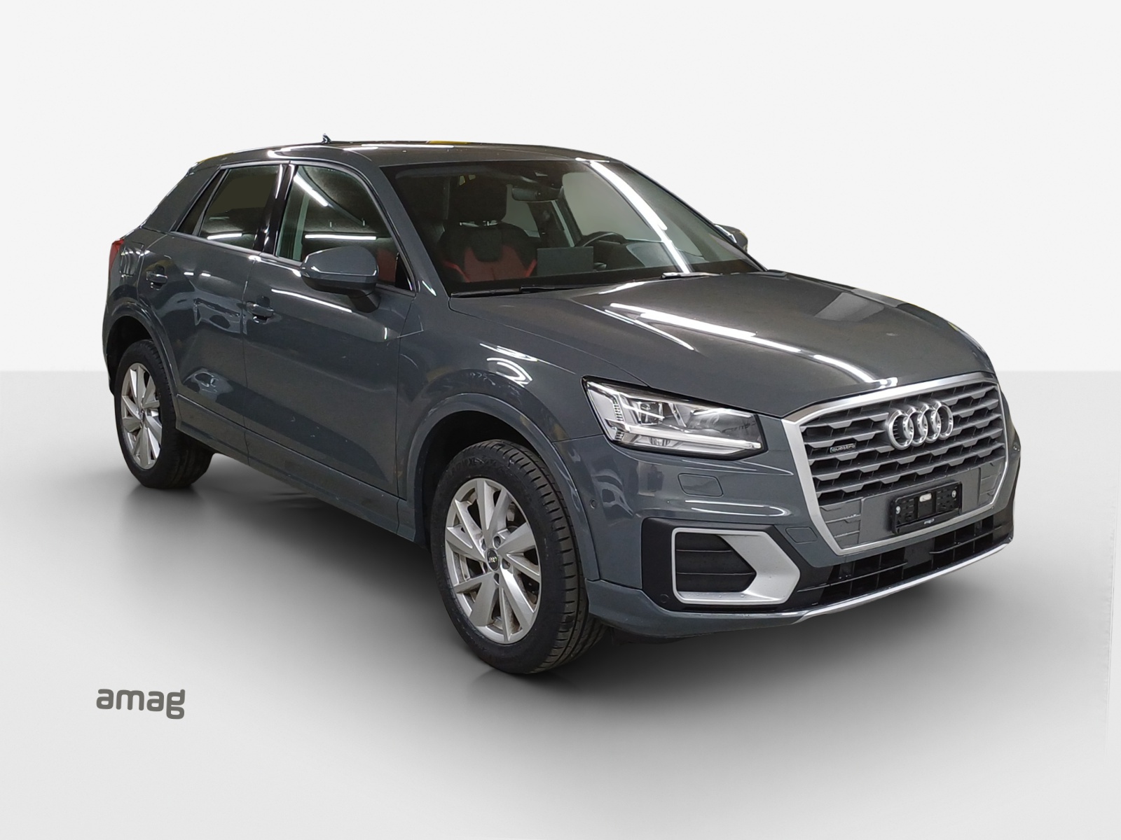 AUDI Q2 2.0 TFSI sport quattro S-tronic-image-5