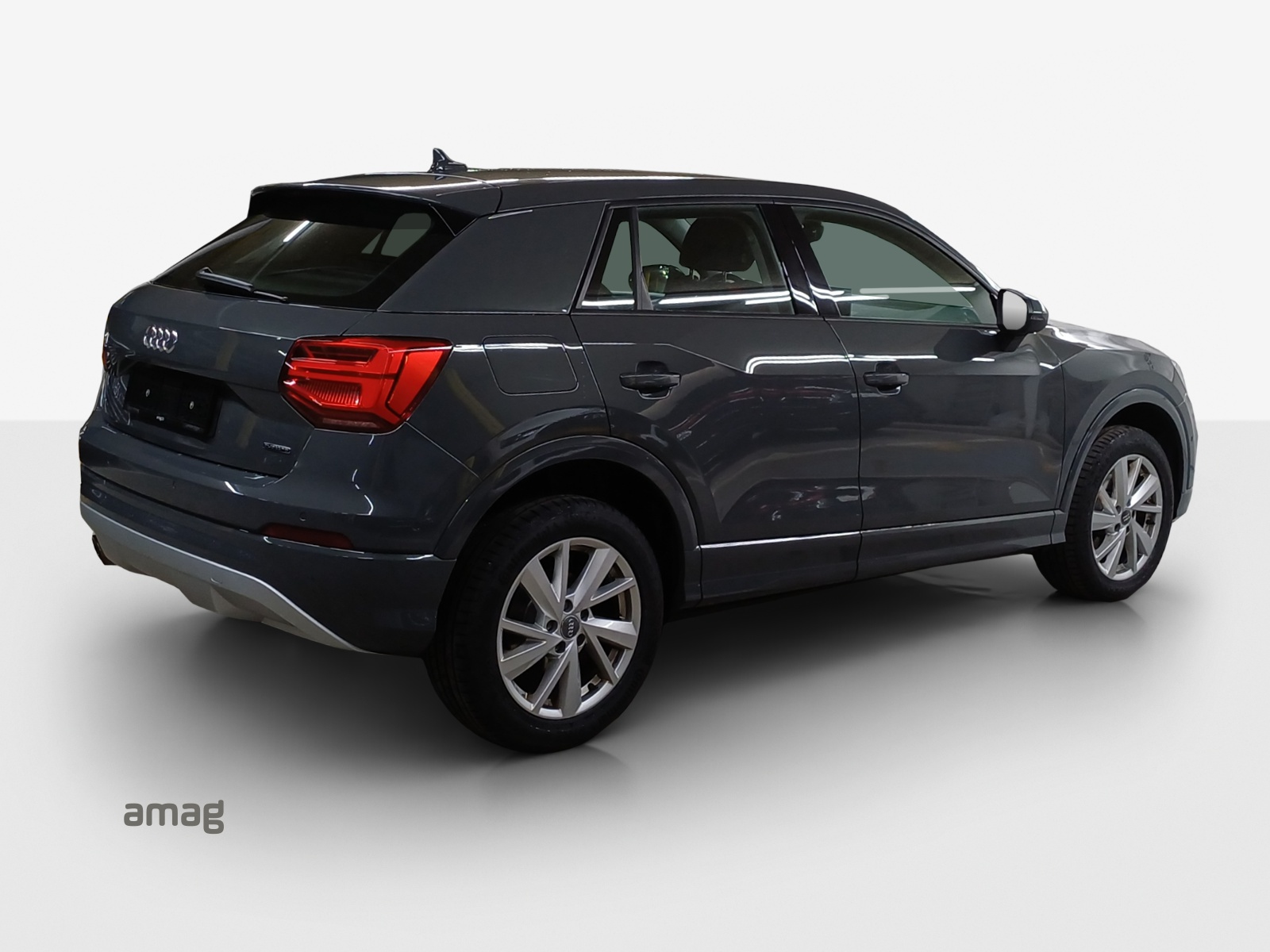 AUDI Q2 2.0 TFSI sport quattro S-tronic-image-4