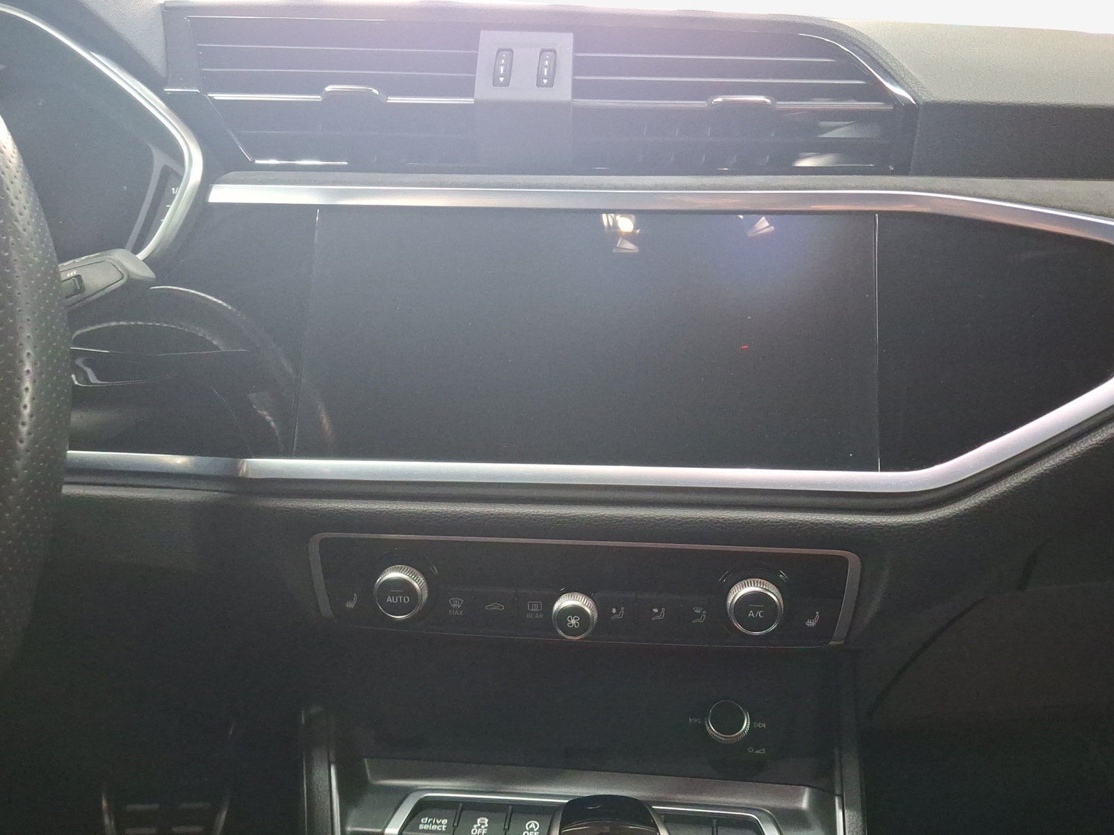 AUDI RS Q3 Sportback quattro S tronic-image-10