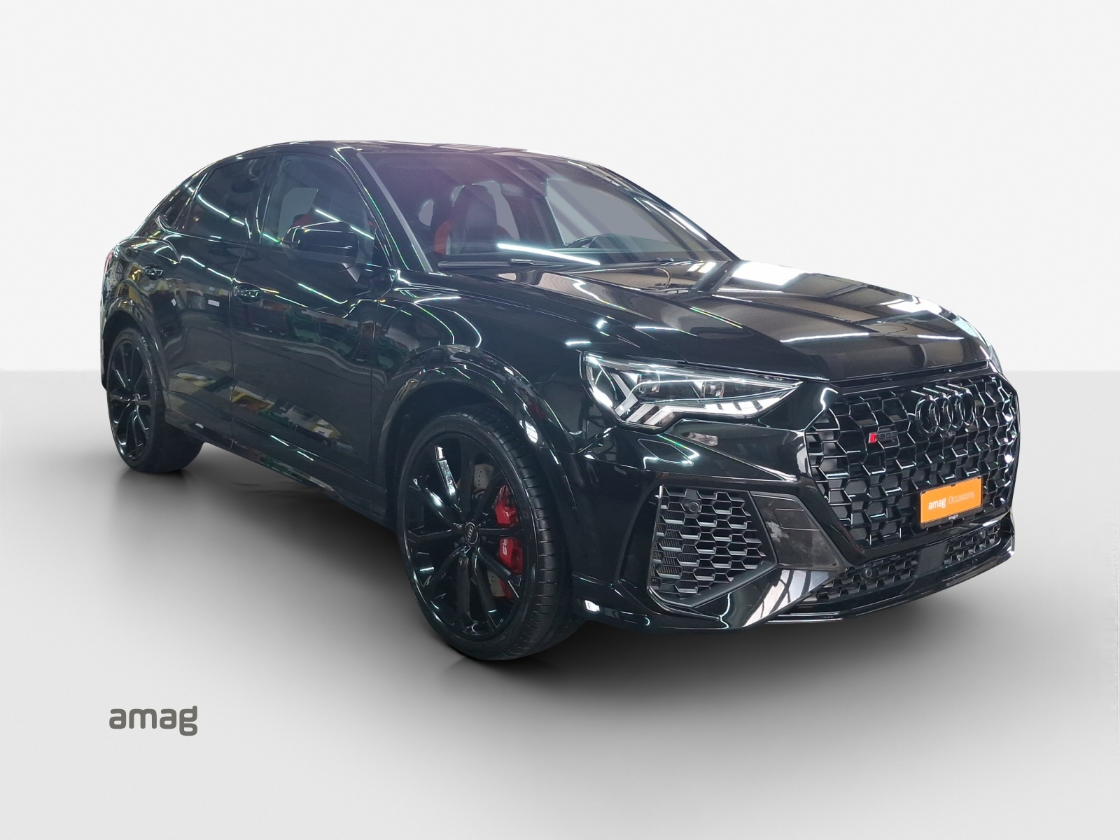 AUDI RS Q3 Sportback quattro S tronic-image-5