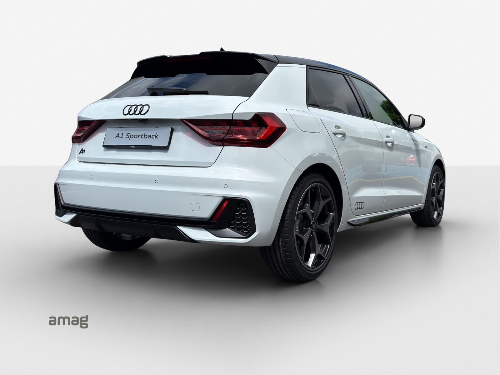 AUDI A1 Sportback 30 TFSI S Line Attraction S-tronic-image-4