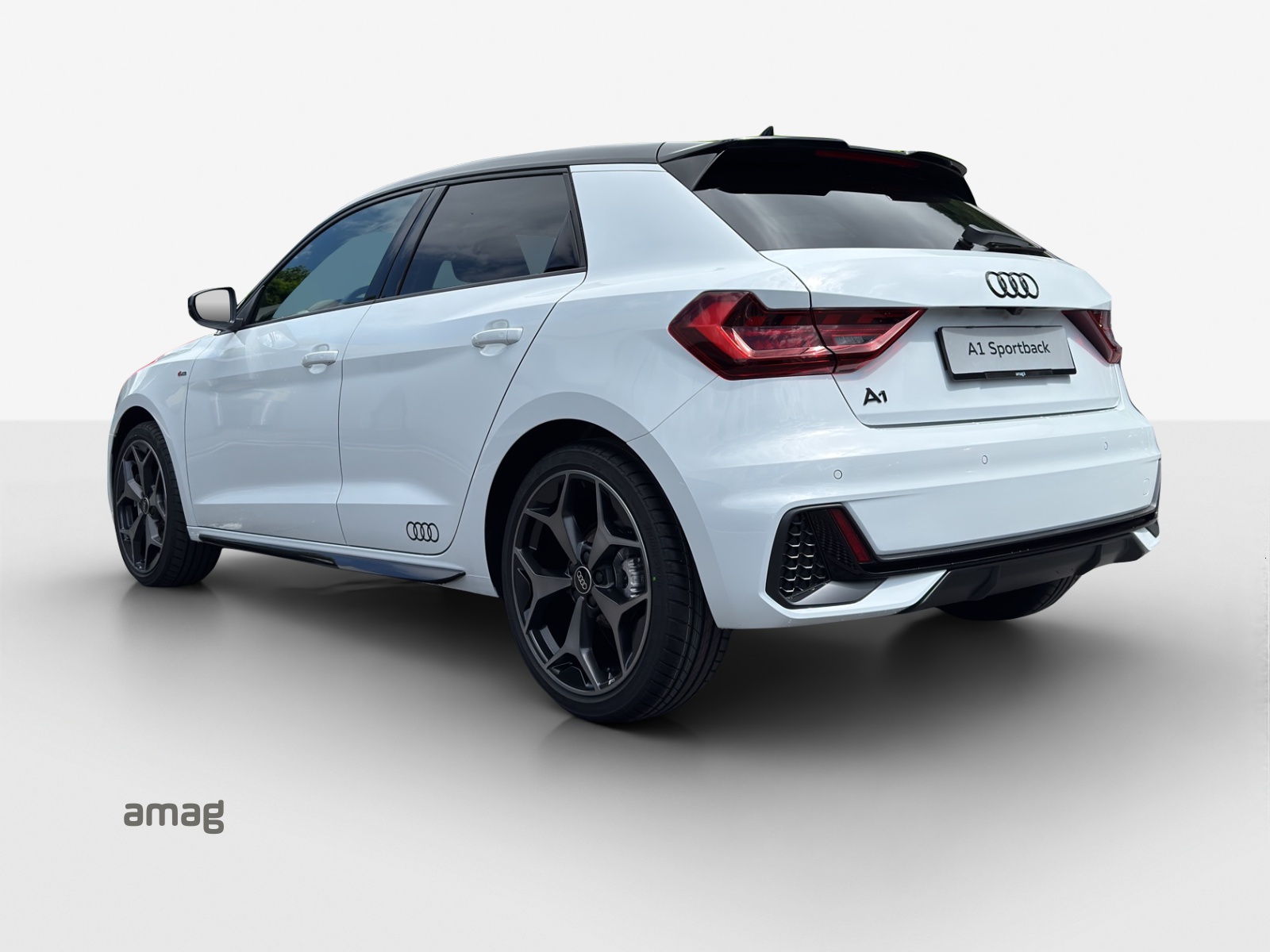 AUDI A1 Sportback 30 TFSI S Line Attraction S-tronic-image-2