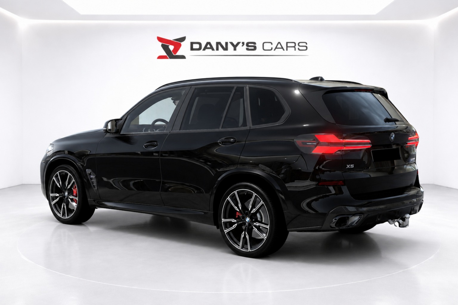 BMW X5 xDrive 48V M60i M Sport Pro Steptronic-showroom-element-3