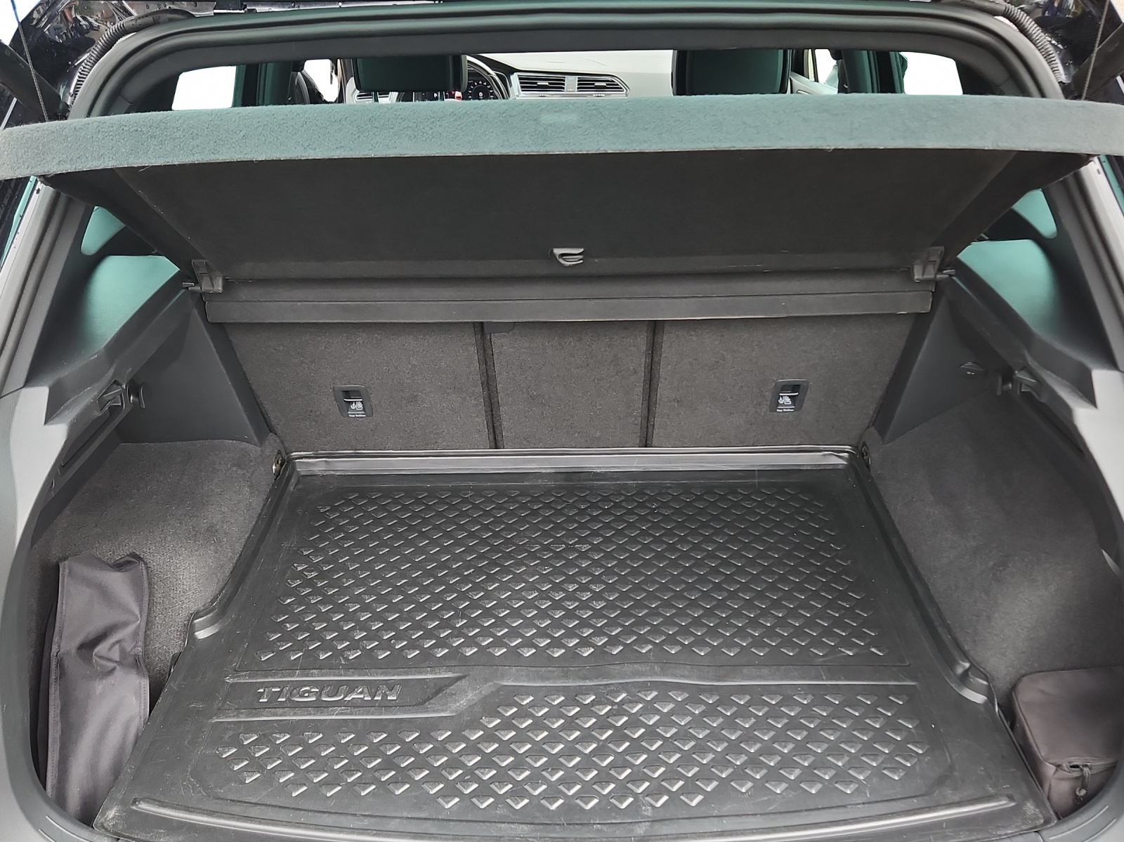 VW Tiguan 2.0 TDI SCR Highline 4Motion DSG-image-13