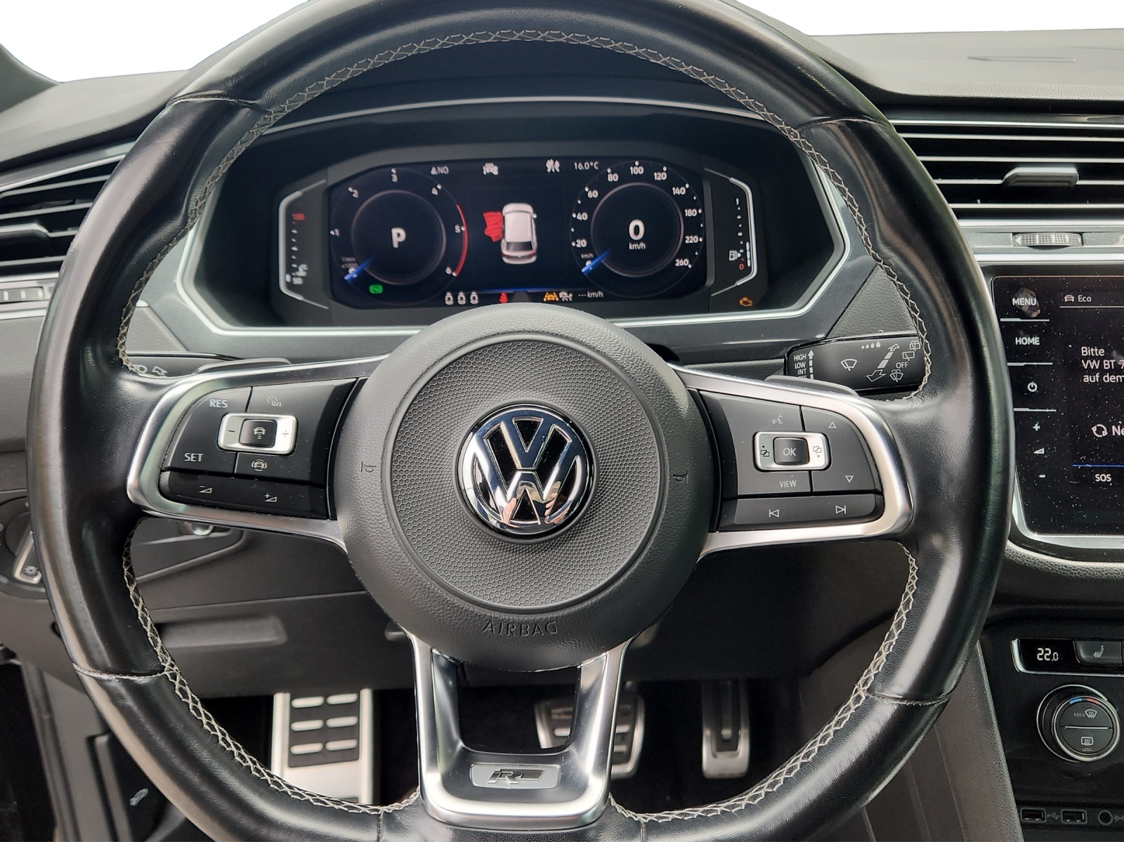 VW Tiguan 2.0 TDI SCR Highline 4Motion DSG-image-9