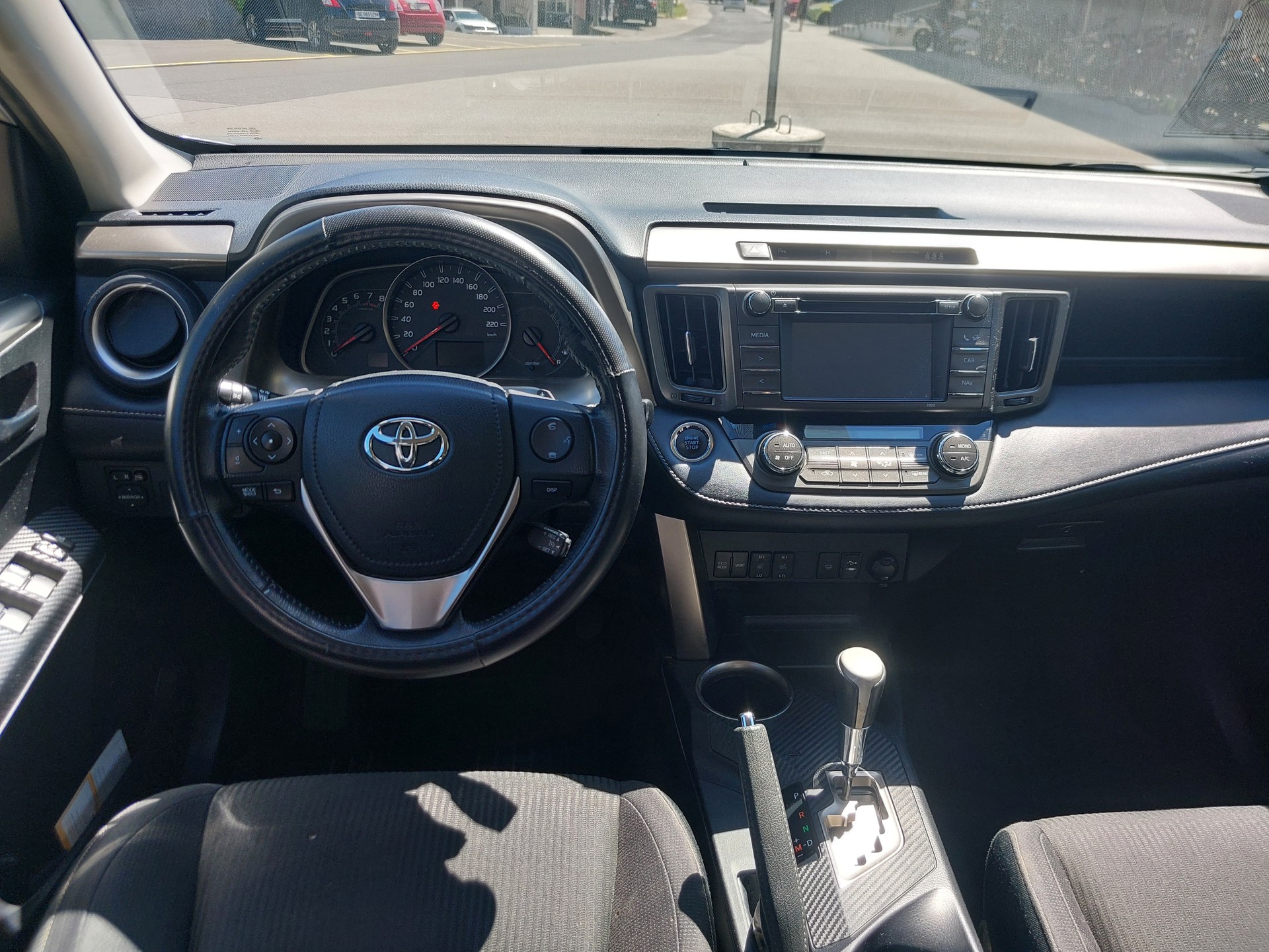 TOYOTA RAV-4 2.0i VMa Luna MdS-image-4