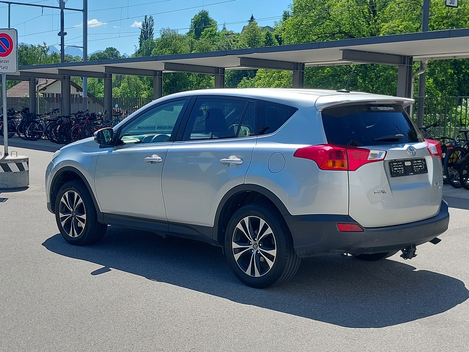 TOYOTA RAV-4 2.0i VMa Luna MdS-image-3