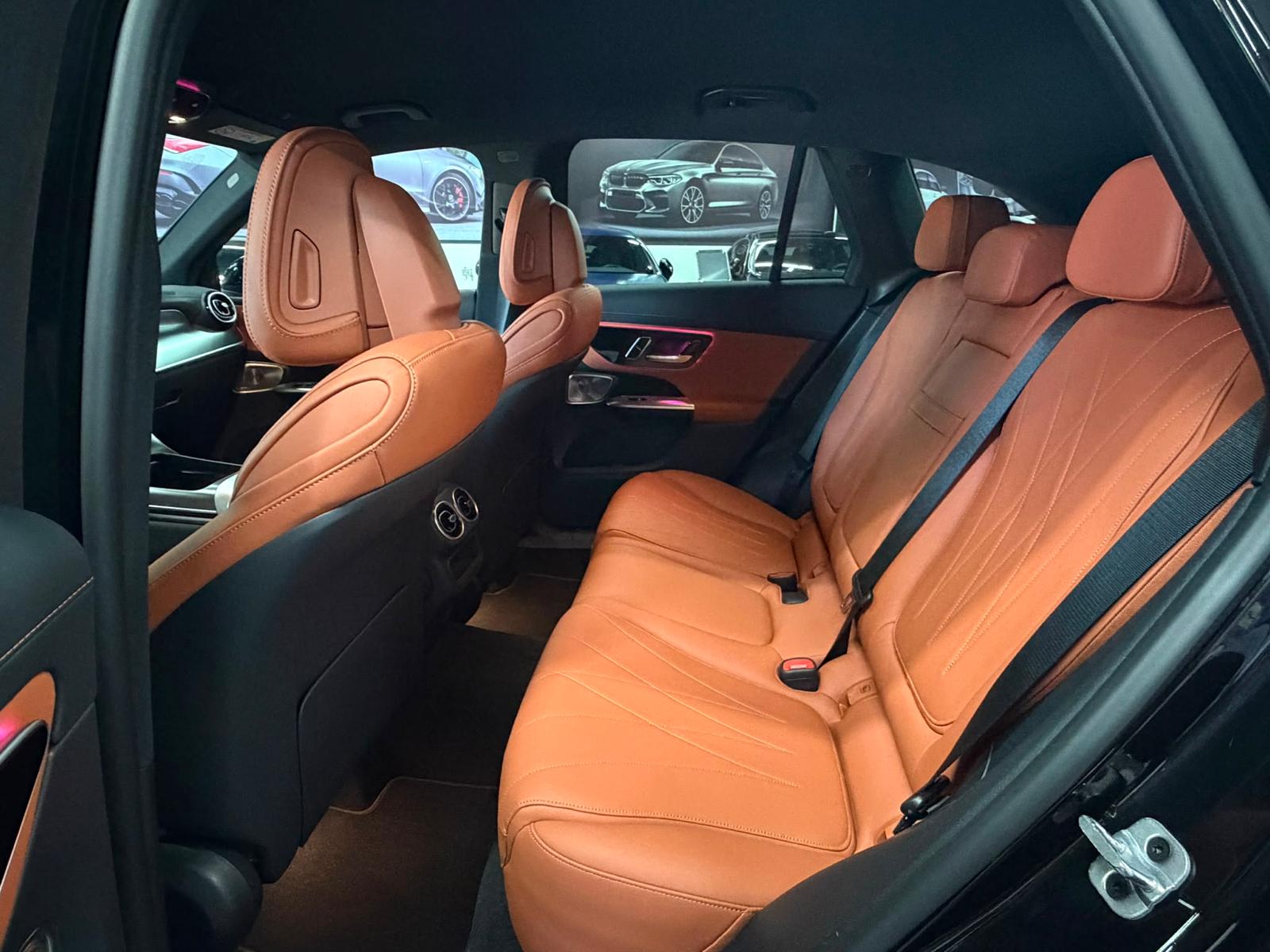 MERCEDES-BENZ GLC 450 d 4MATIC AMG Line | Premium Plus | Burmester®3D | Night Paket | 367 PS-image-15