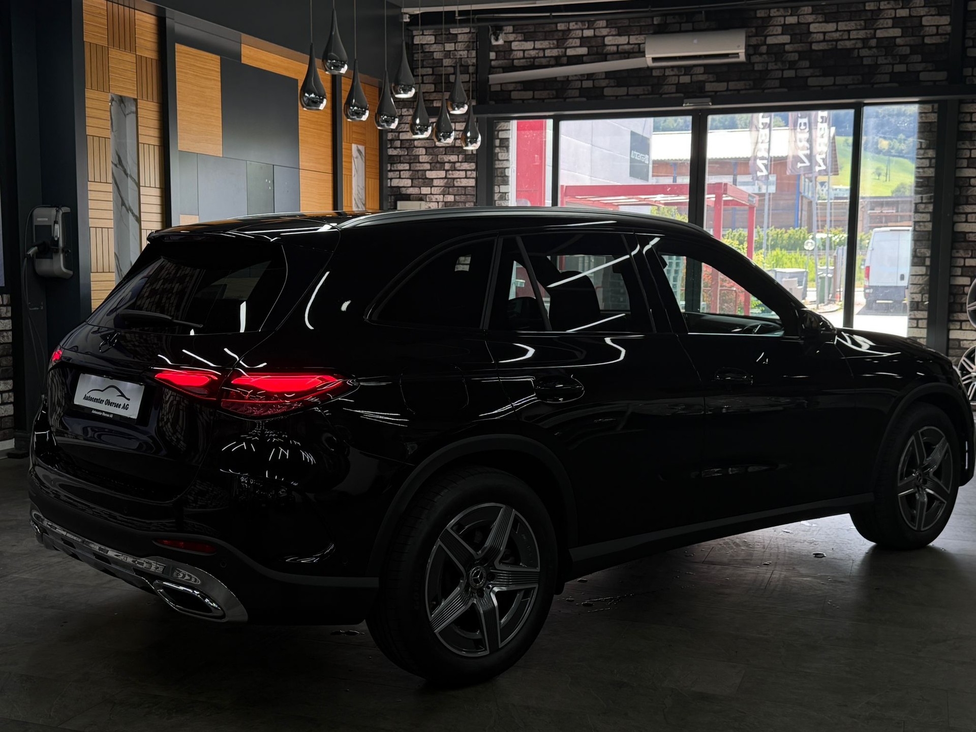 MERCEDES-BENZ GLC 450d 4Matic AMG Line 9G-Tronic-image-8