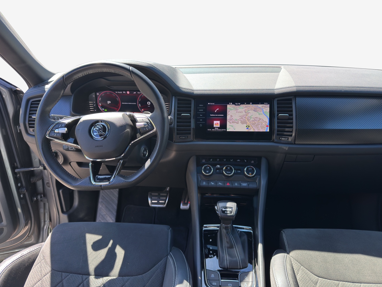 SKODA Kodiaq 2.0 TSI 4x4 SportLine-image-8