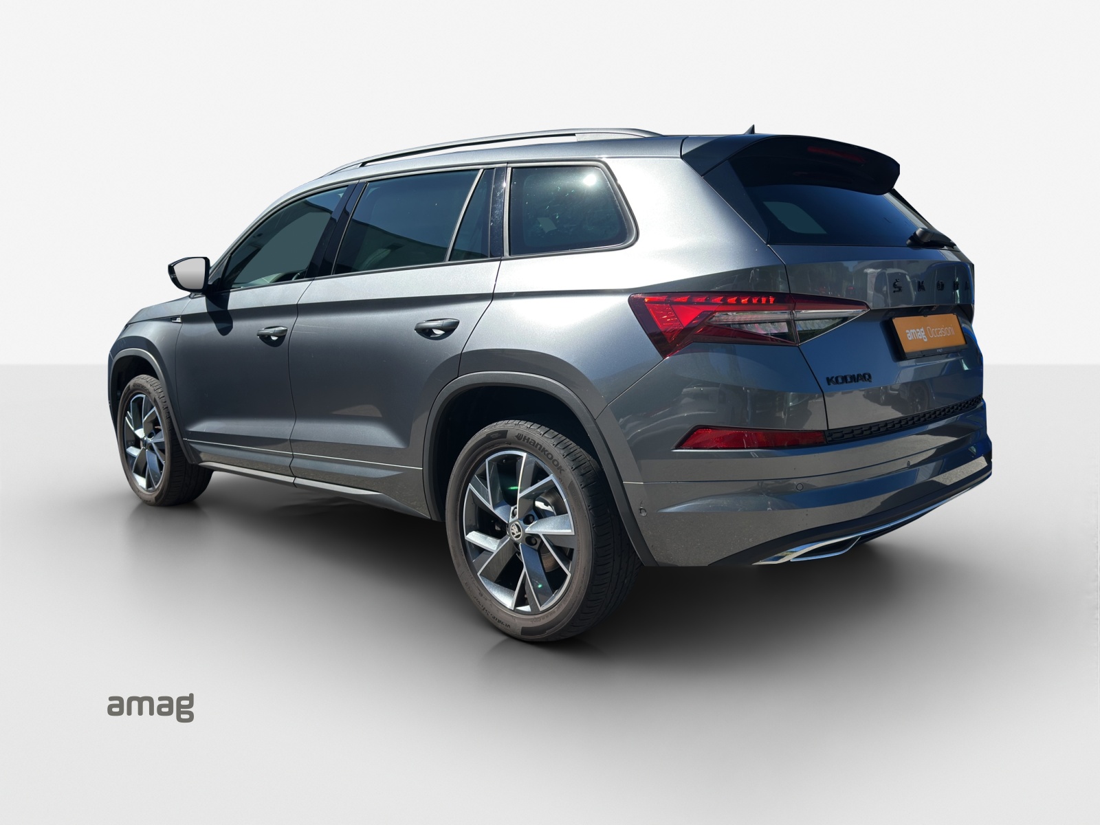 SKODA Kodiaq 2.0 TSI 4x4 SportLine-image-2