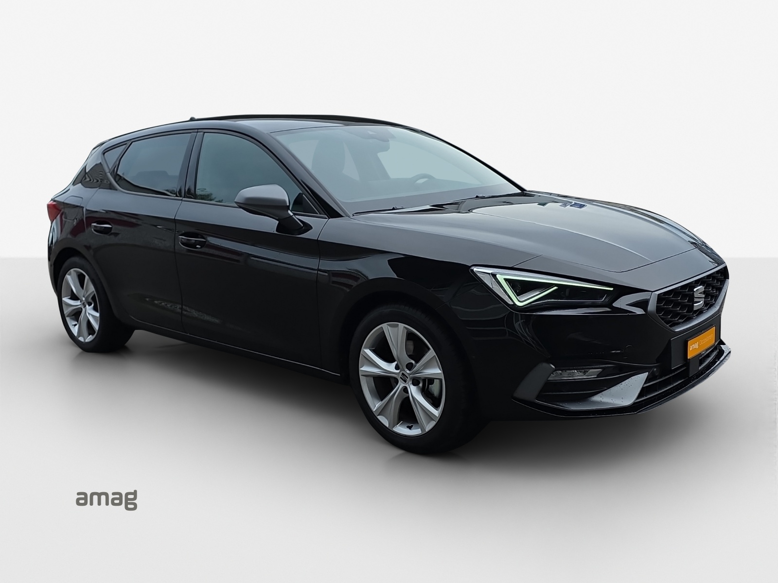 SEAT Leon 1.5 eTSI mHEV DSG FR-image-5
