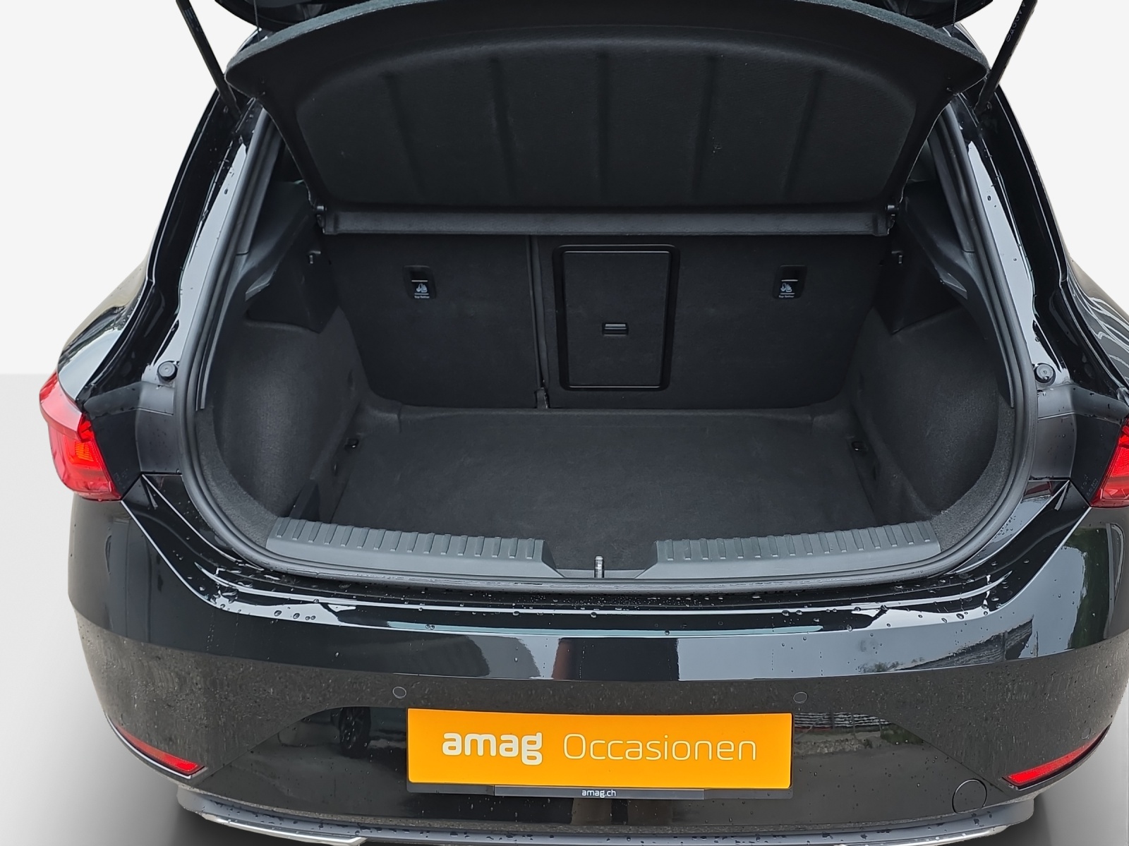 SEAT Leon 1.5 eTSI mHEV DSG FR-image-12