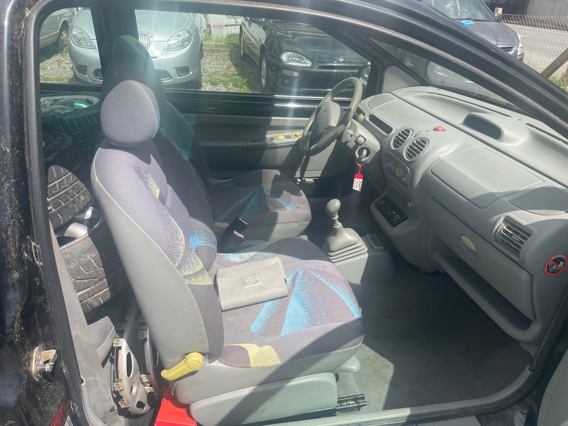 RENAULT Twingo 1.2 Hélios-image-3