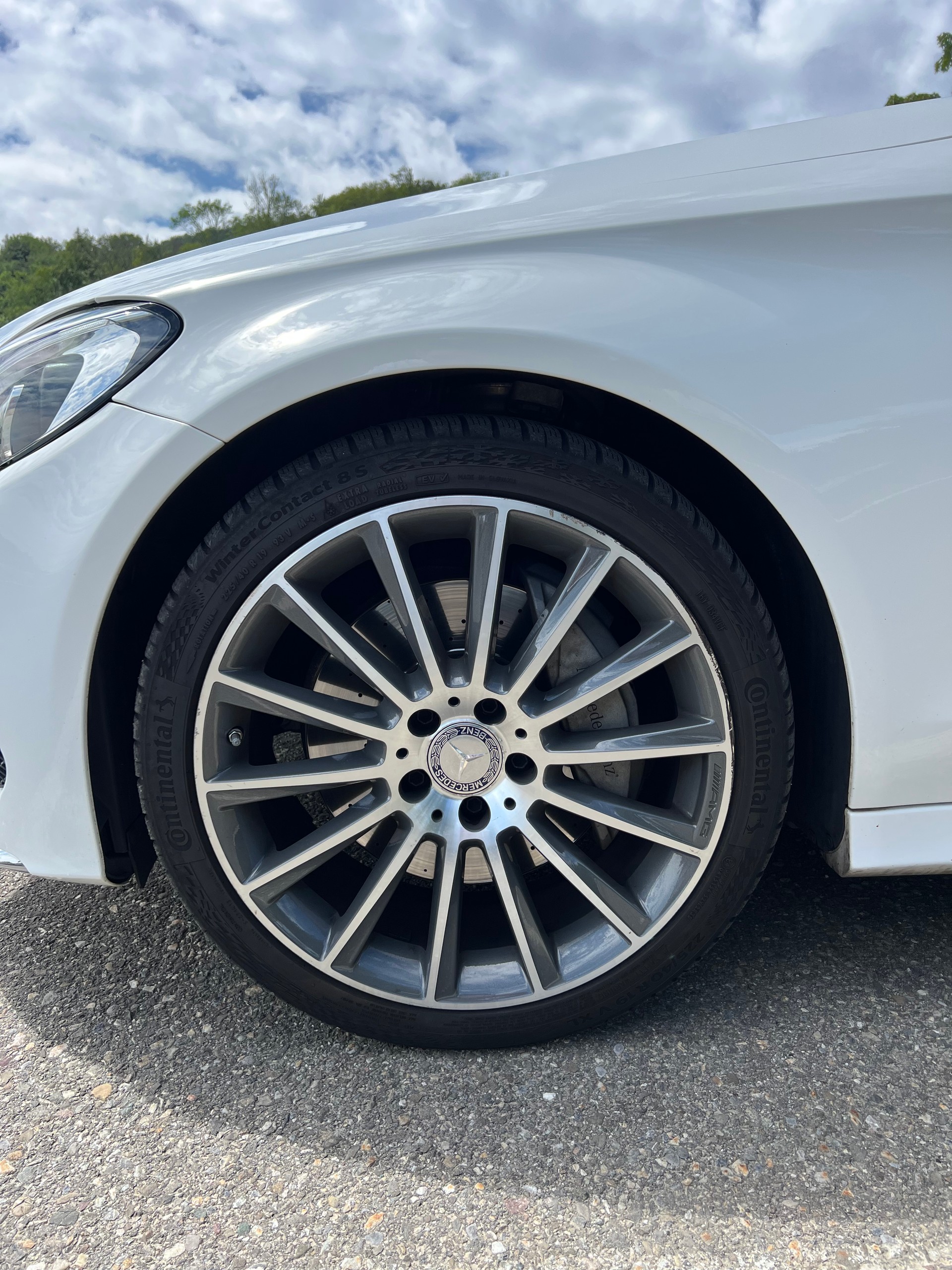 MERCEDES-BENZ C 250 Coupé AMG Line-image-2