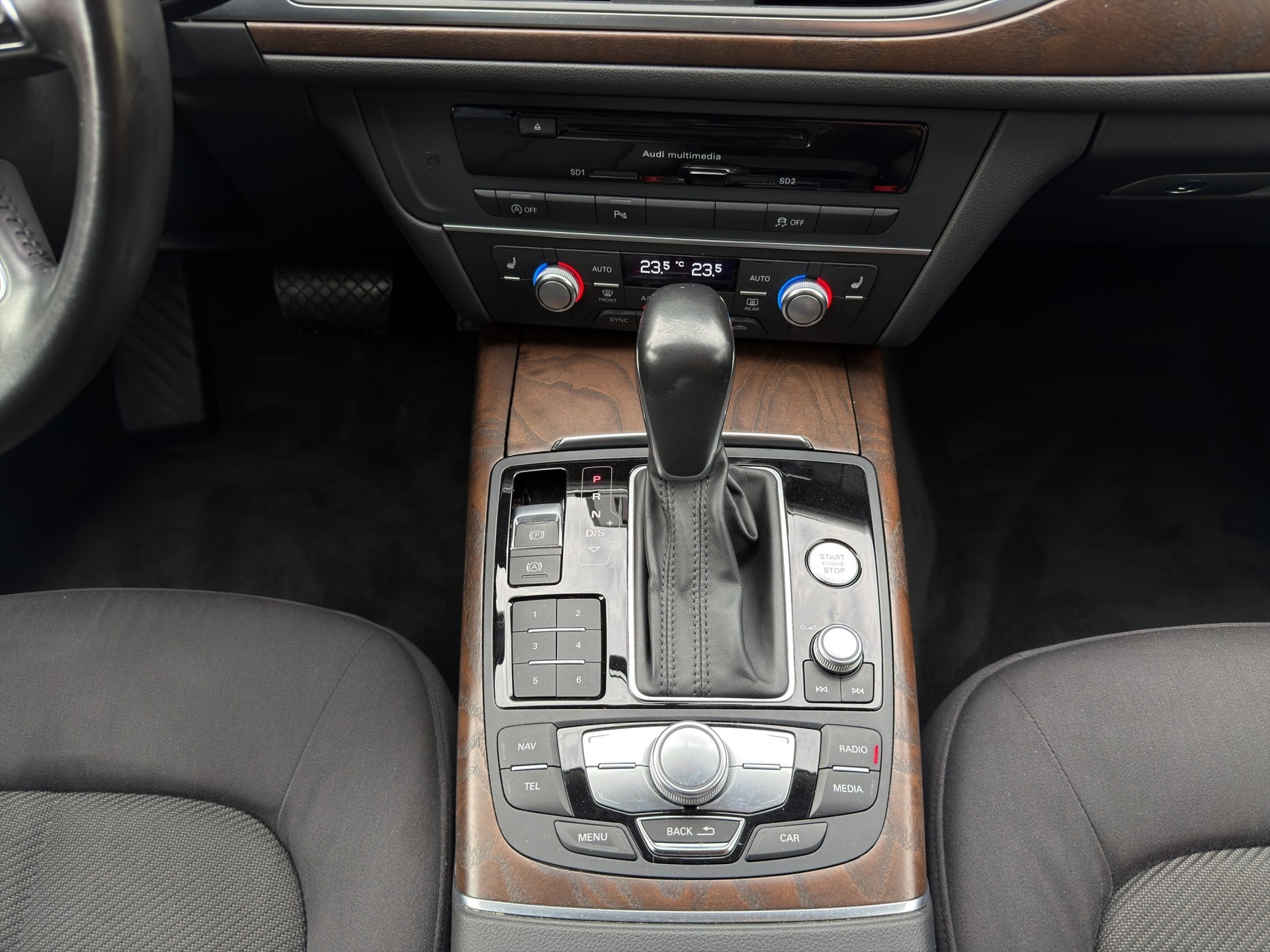 AUDI A6 Avant 2.0 TFSI S-tronic-image-15