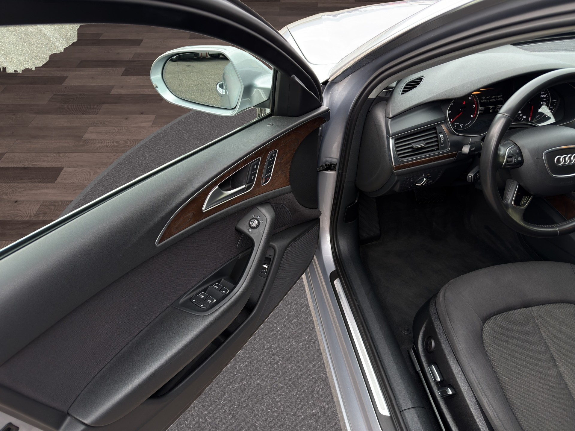 AUDI A6 Avant 2.0 TFSI S-tronic-image-19