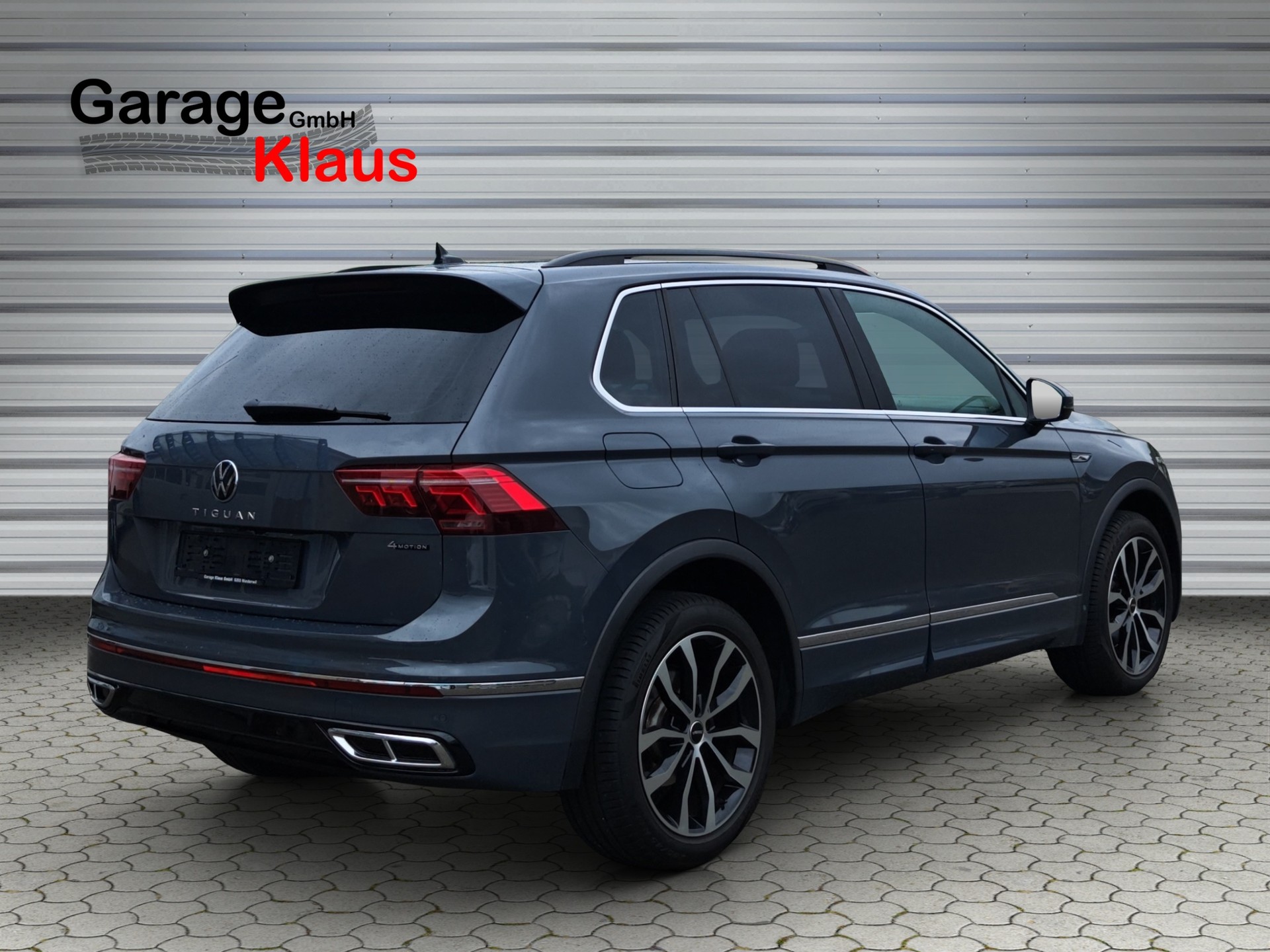 VW Tiguan 2.0TSI R-Line 4Motion DSG-image-5