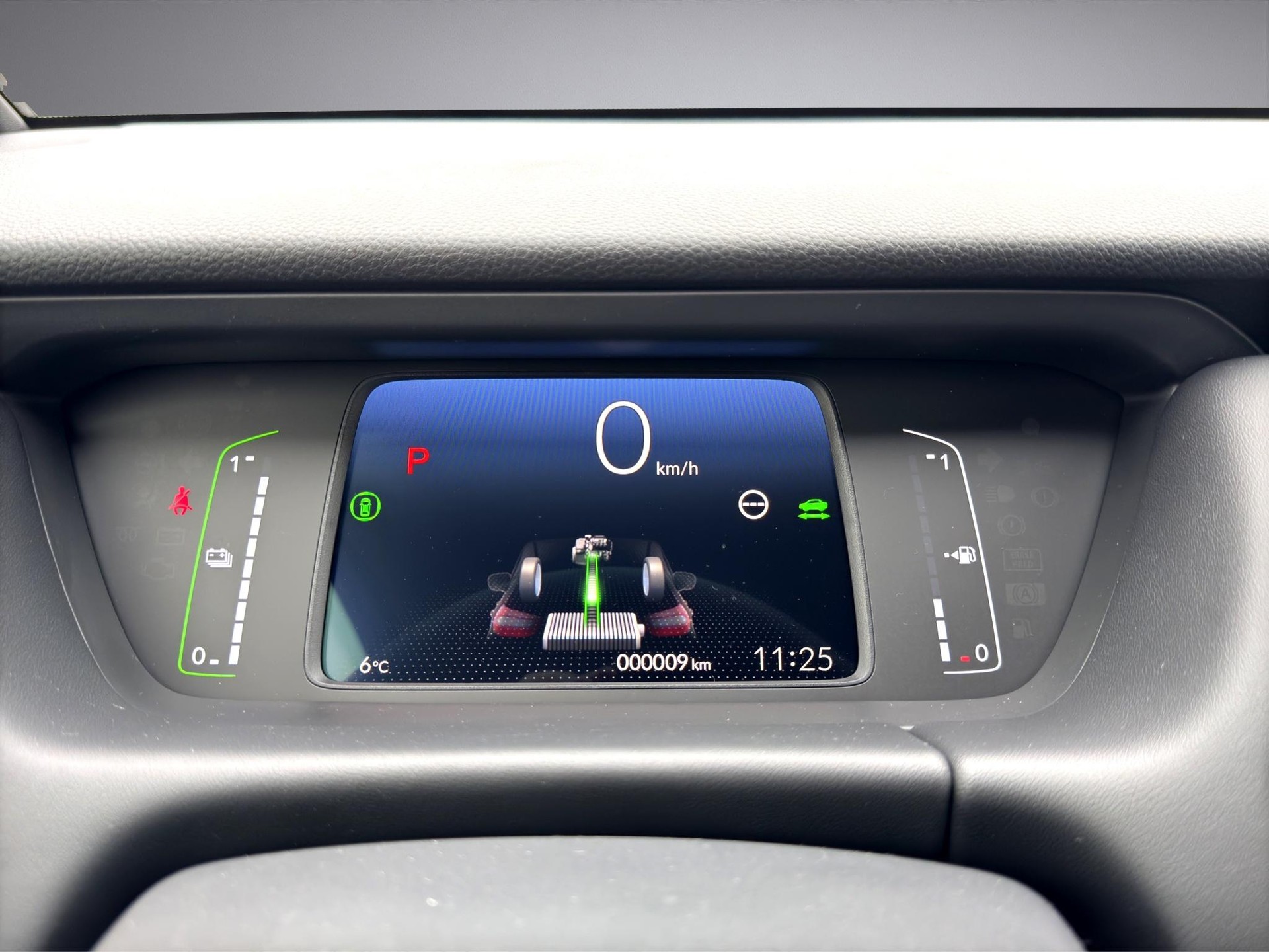 HONDA Jazz 1.5 i-MMD Advance-image-15
