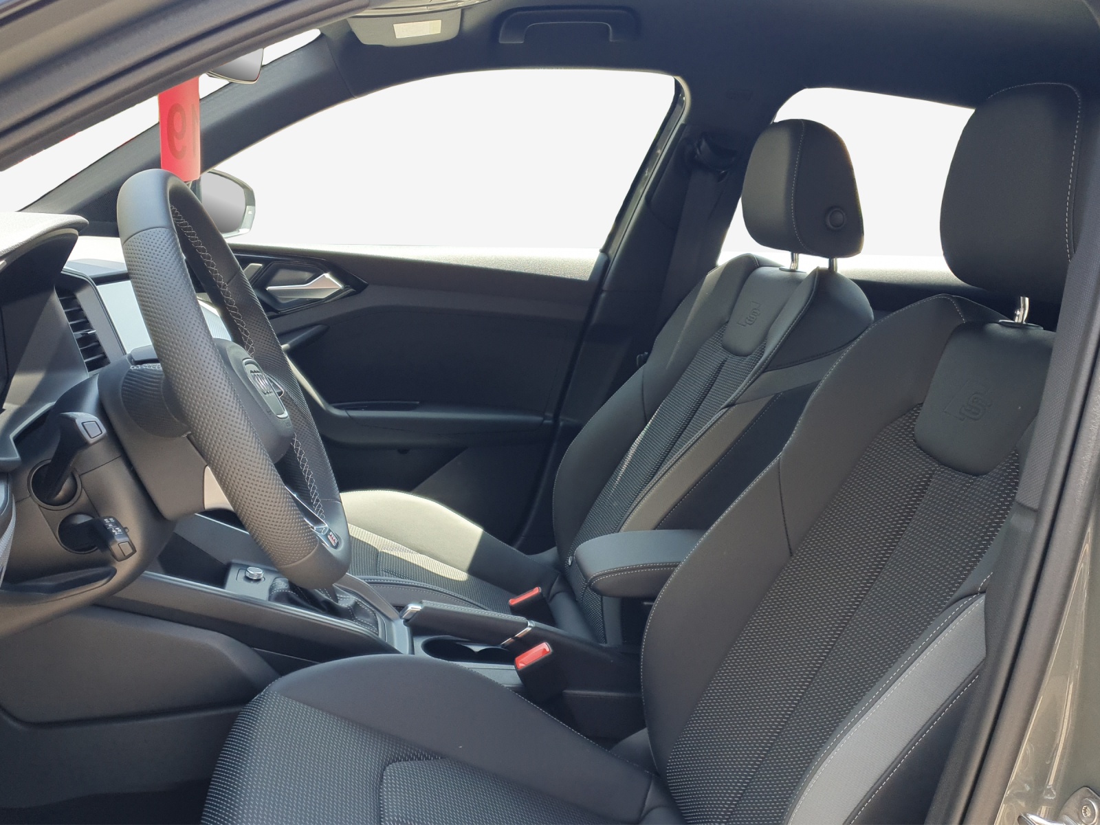 AUDI A1 Sportback 30 TFSI Attraction S-tronic-image-7