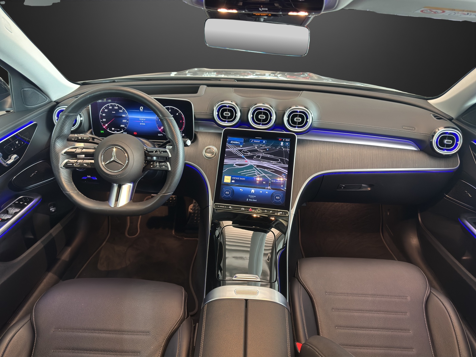 MERCEDES-BENZ C 220 d 4 M Swiss Star-image-9