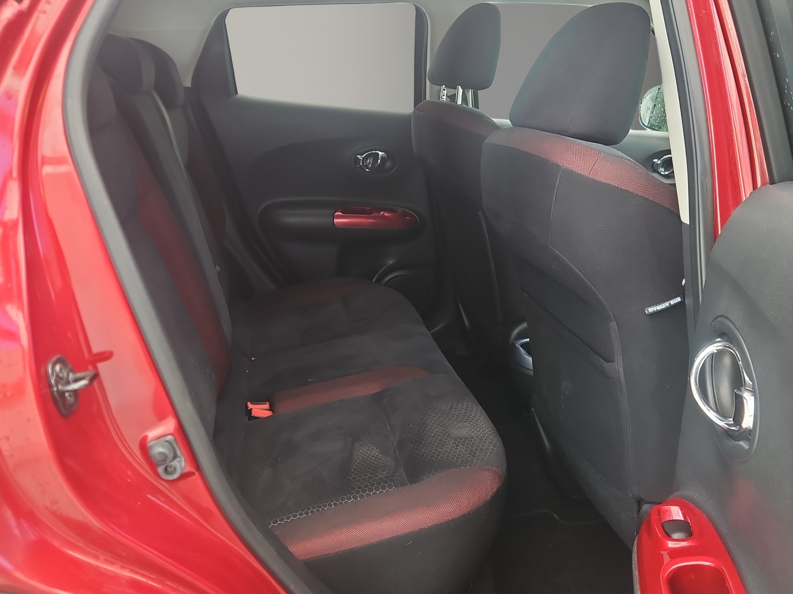 NISSAN Juke 1.6 tekna-image-14