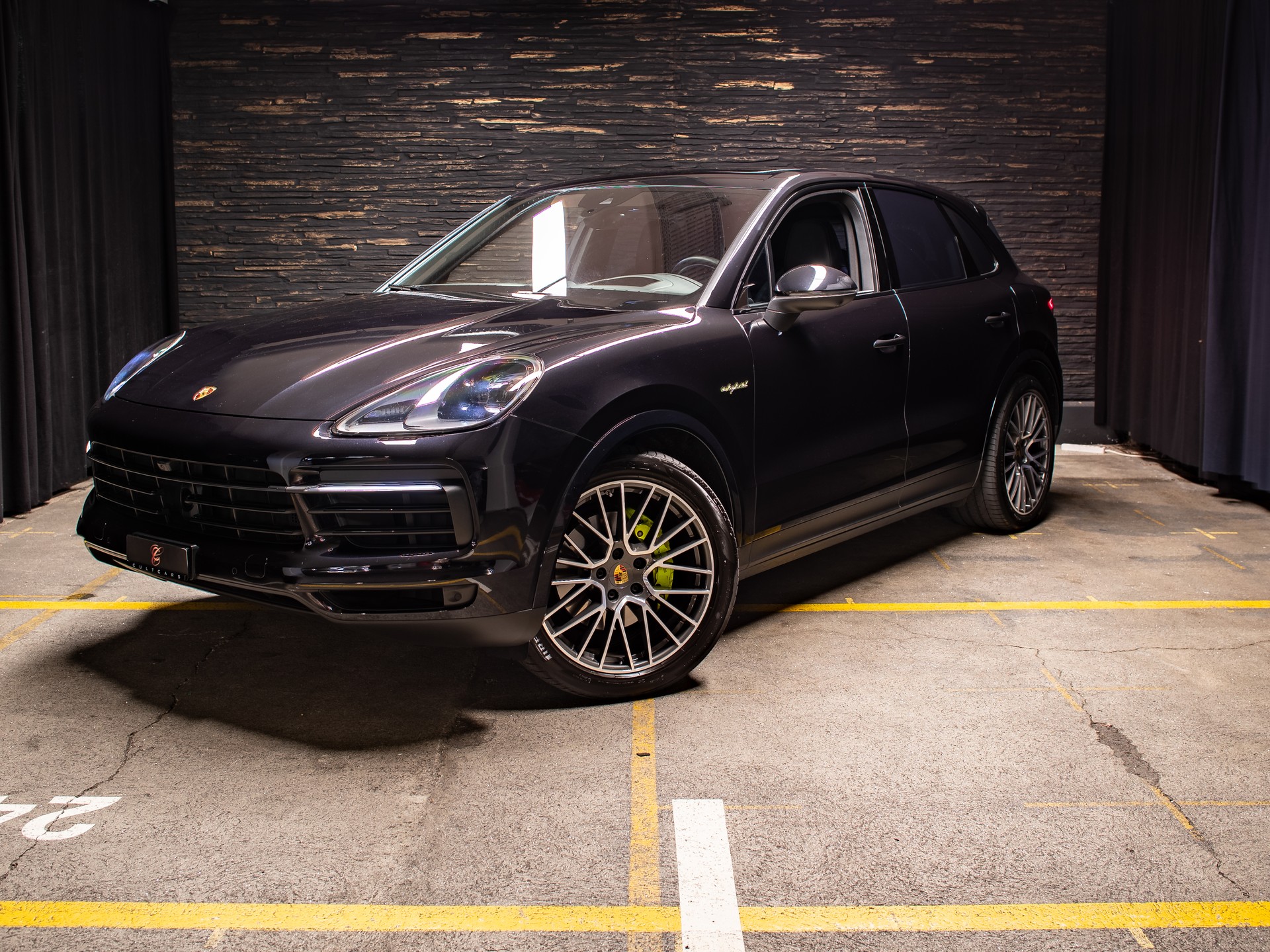 PORSCHE Cayenne E-Hybrid-image-31