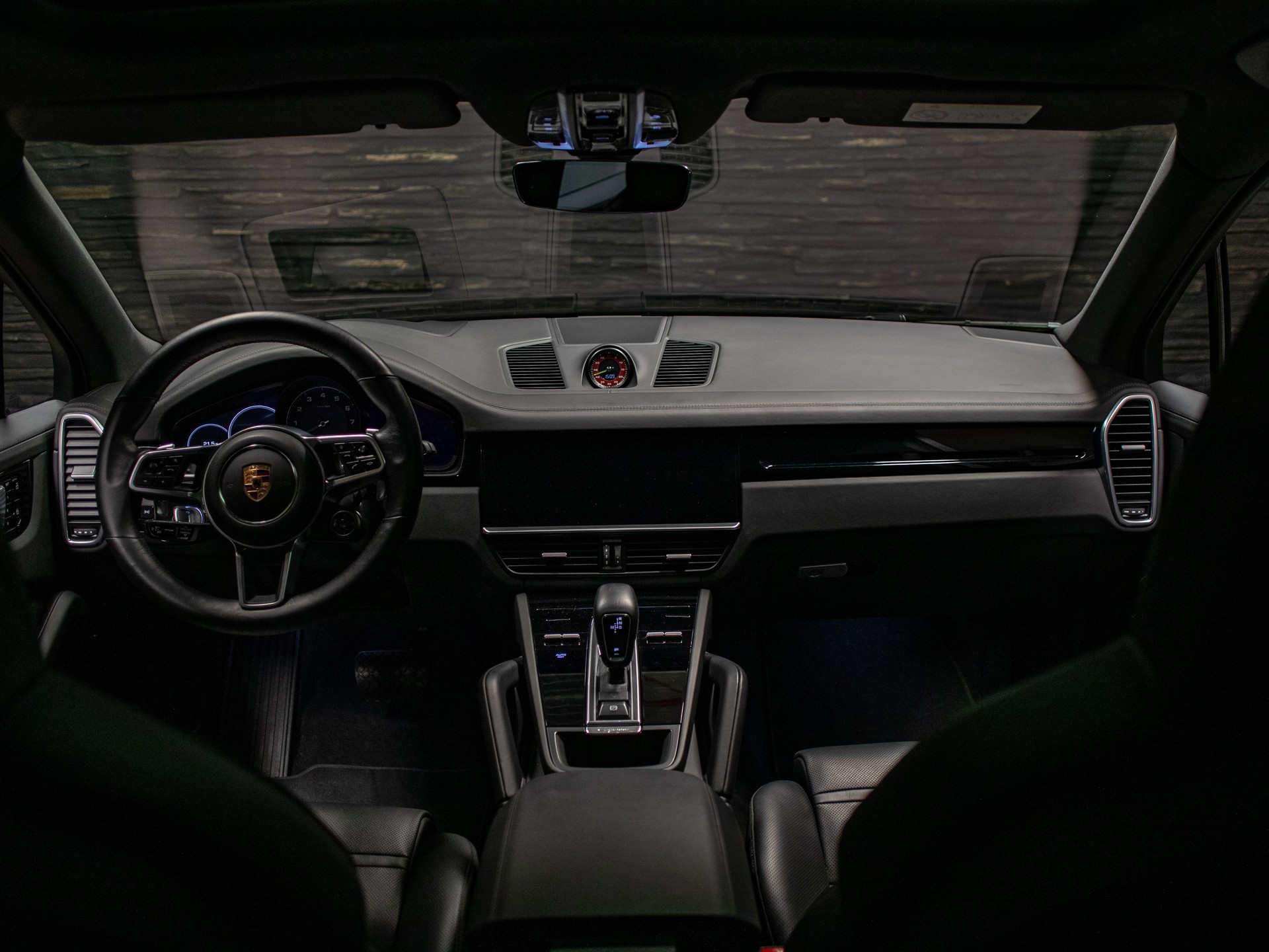 PORSCHE Cayenne E-Hybrid-image-17
