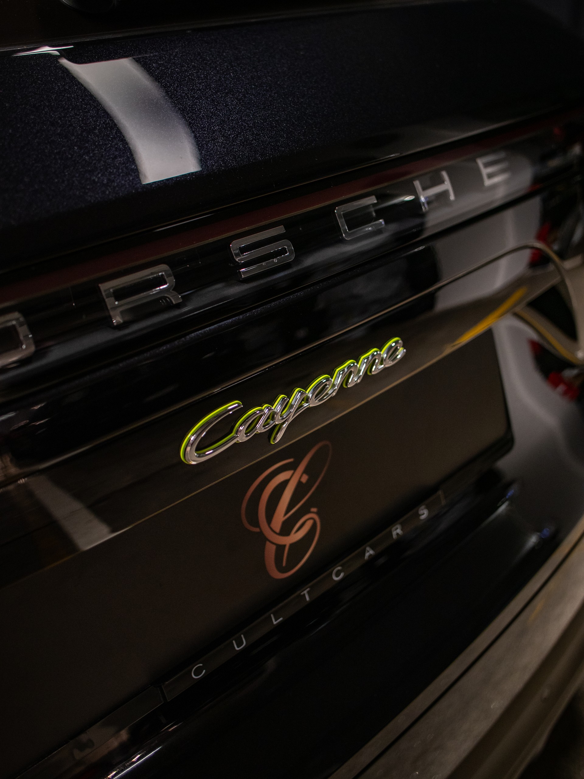 PORSCHE Cayenne E-Hybrid-image-24
