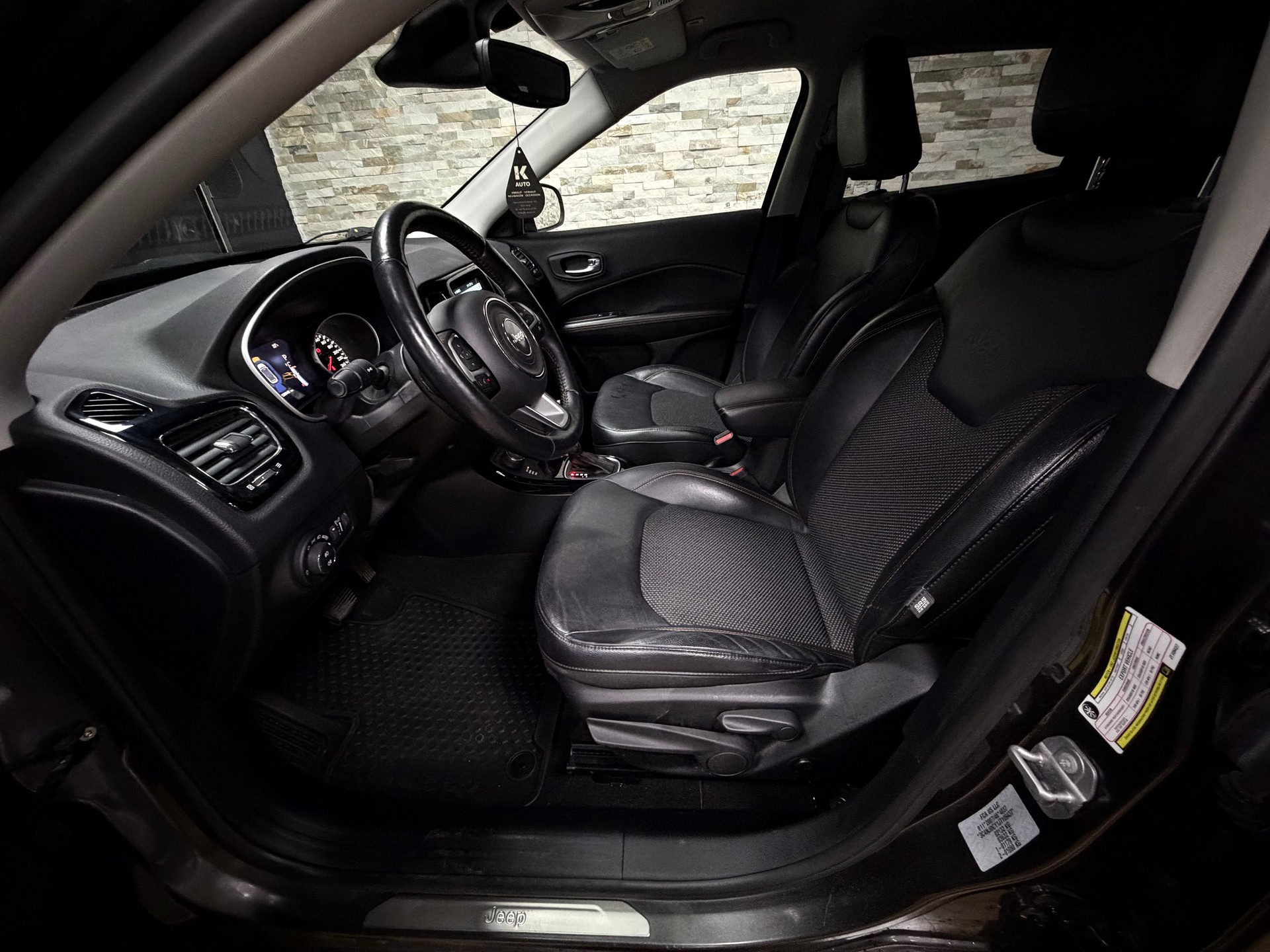 JEEP Compass 2.0CRD Limited AWD 9ATX-image-12