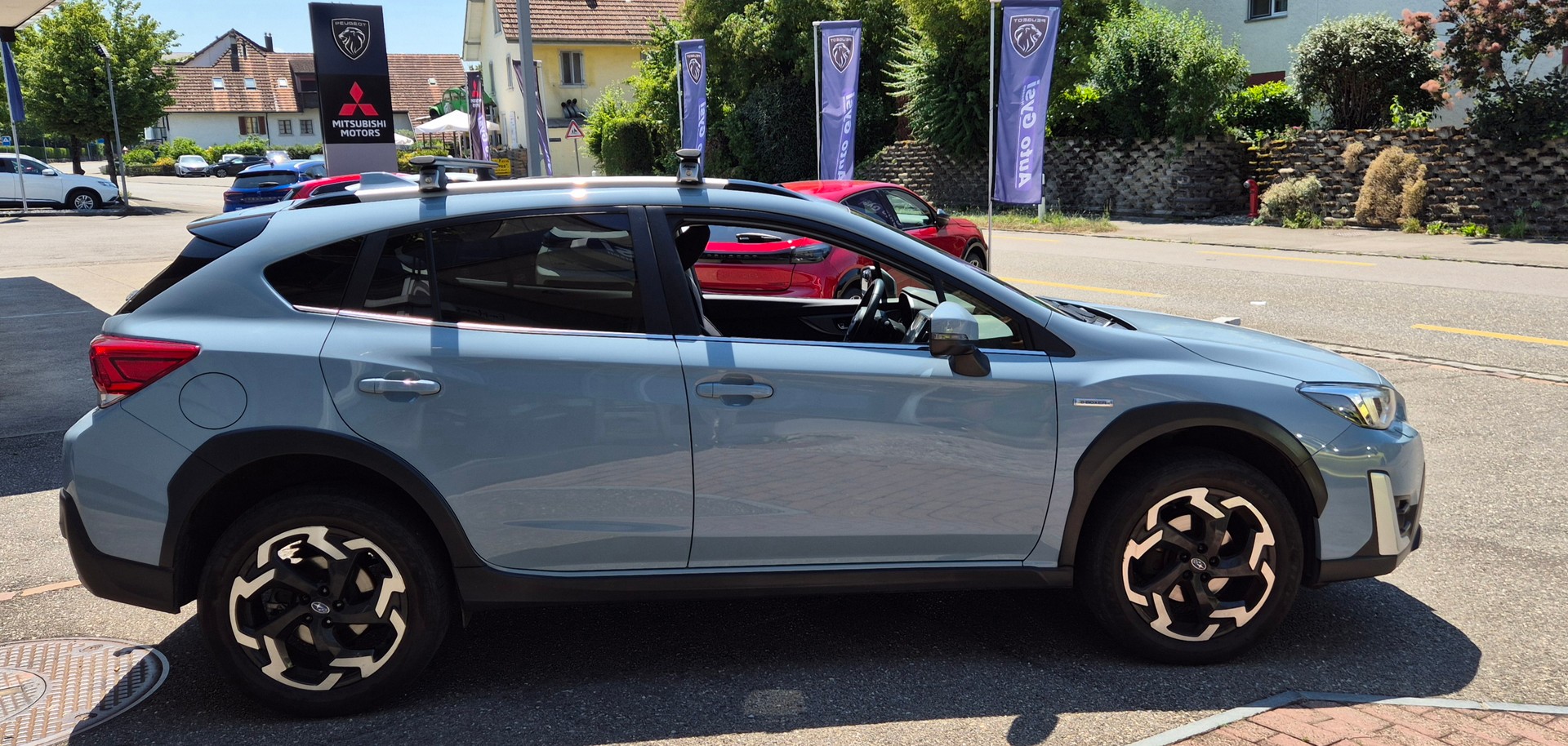 SUBARU XV 2.0 Swiss Plus AWD Automat-image-3