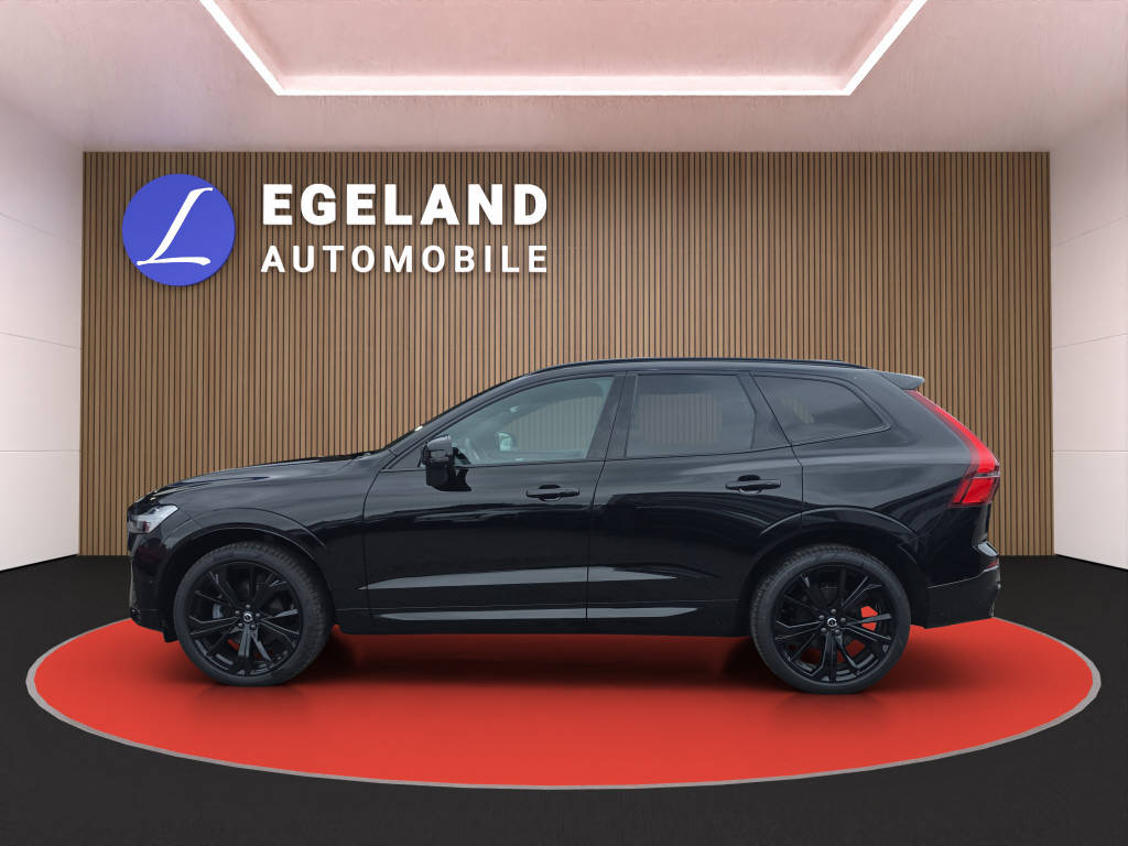 VOLVO XC60 2.0 B5 MH Plus Black Edition AWD-image-6