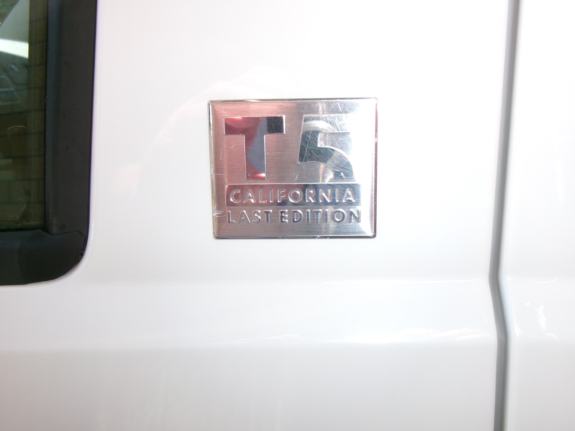 VW T5 California 2.0 TDI Beach DSG-image-13