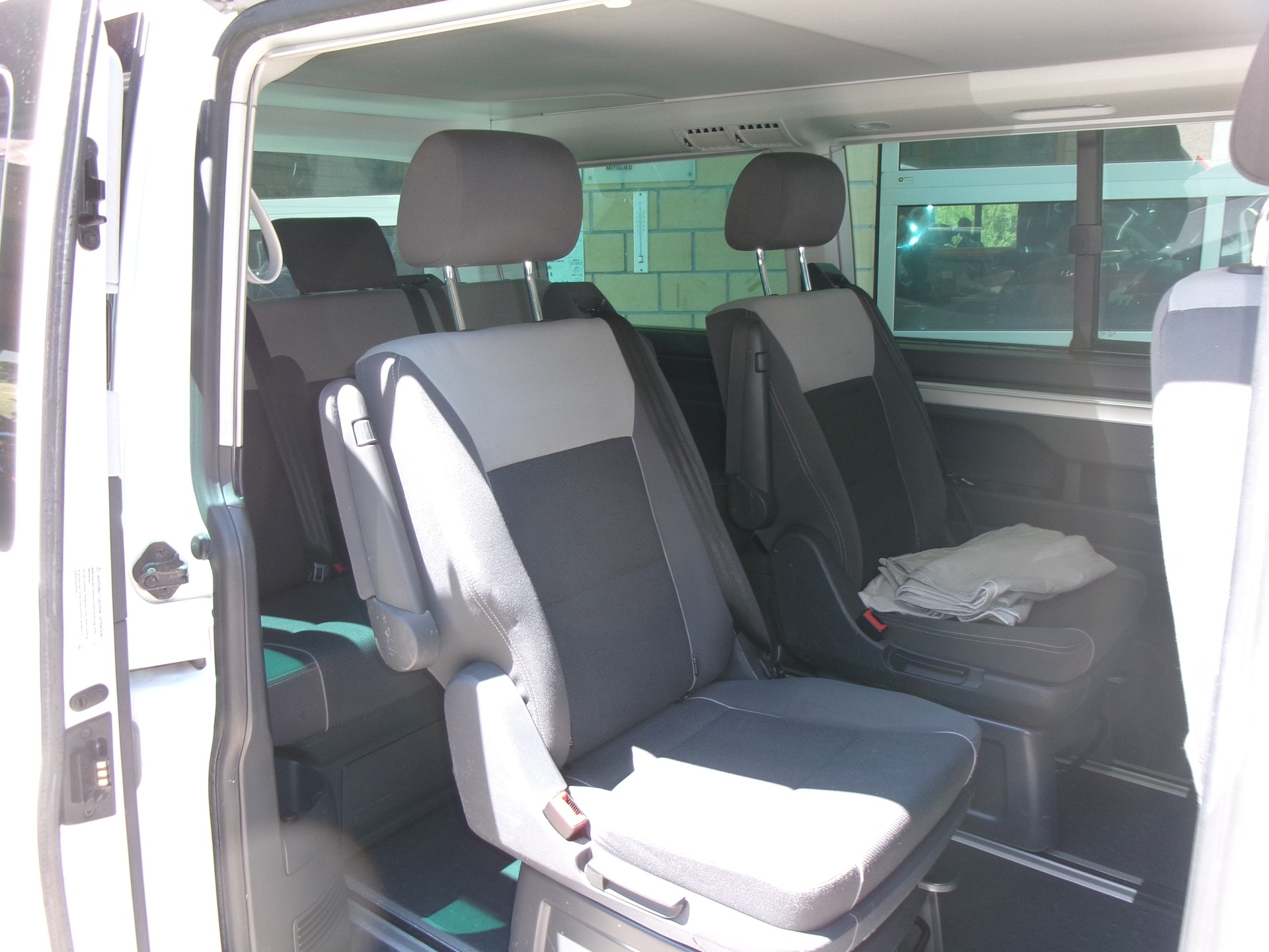 VW T5 California 2.0 TDI Beach DSG-image-8
