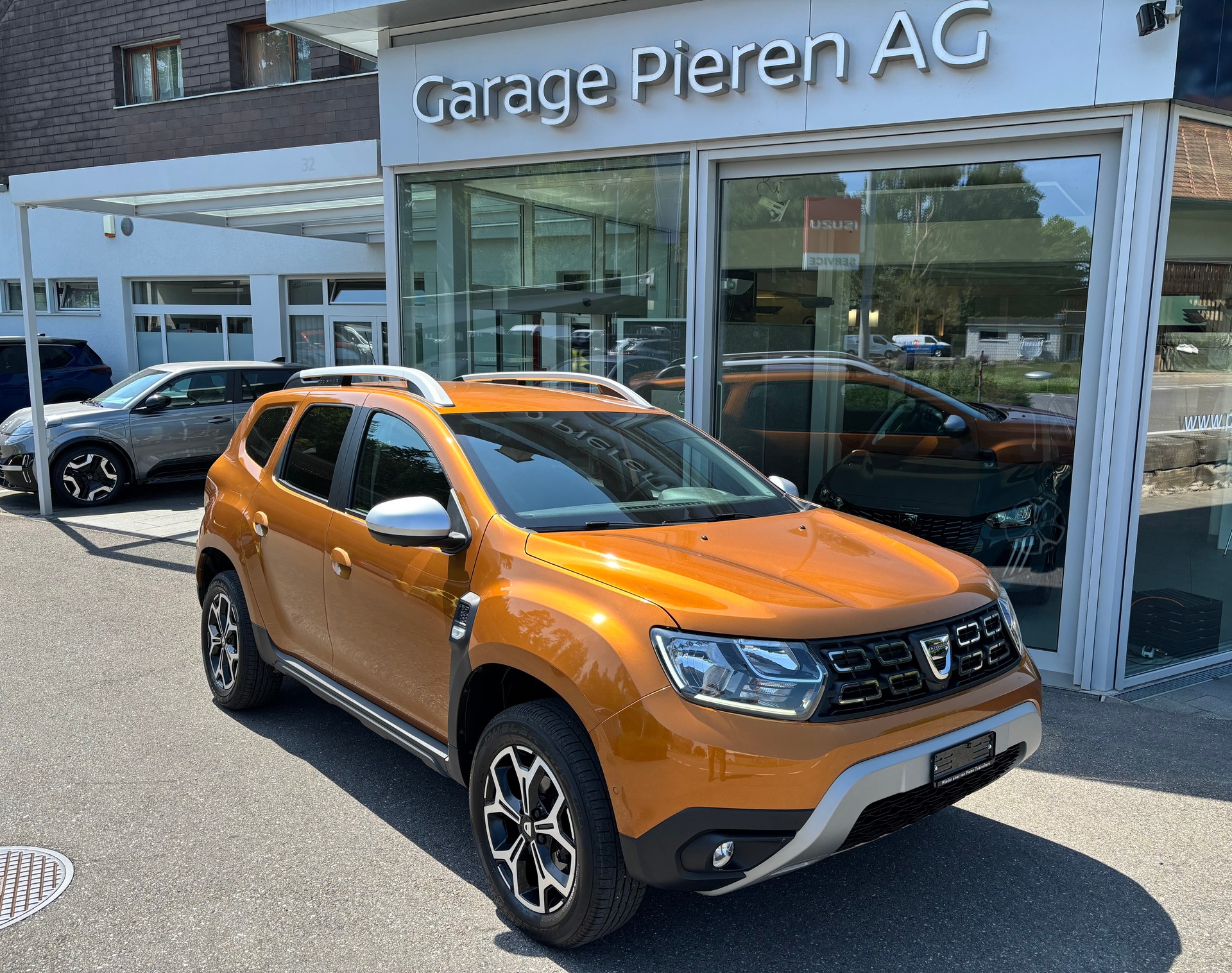 DACIA Duster SCe 115 Prestige 4x4-image-0