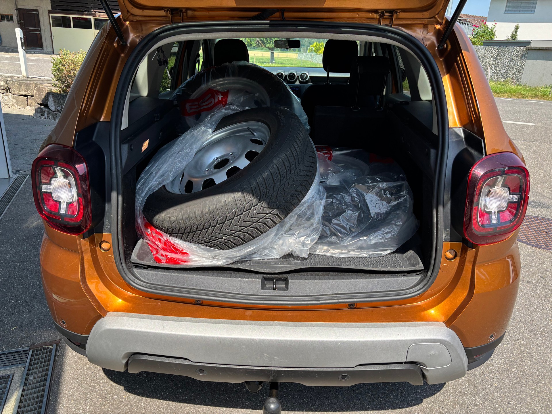 DACIA Duster SCe 115 Prestige 4x4-image-4